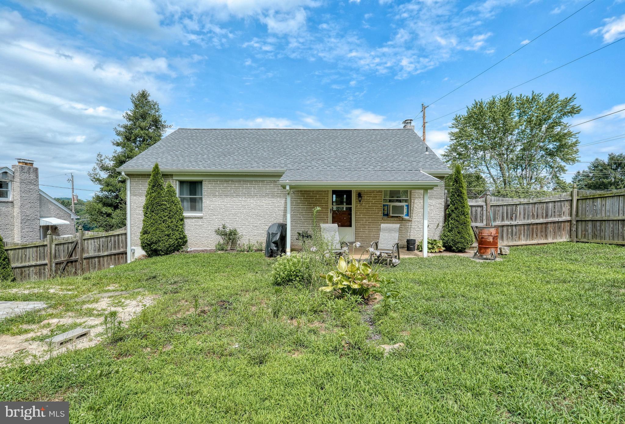 GLEN ROCK BORO - Residential