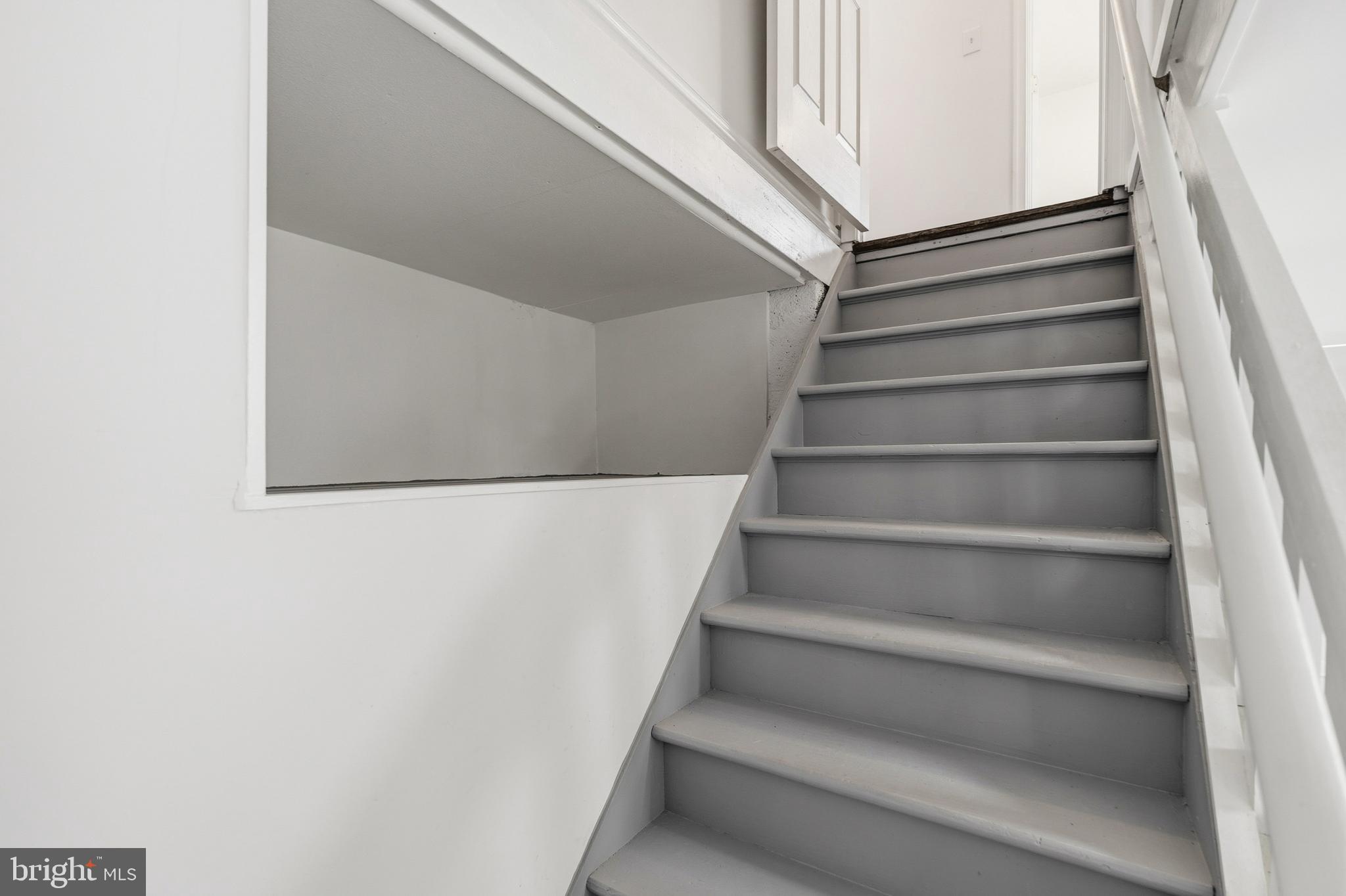 ROCKLAND - Residential