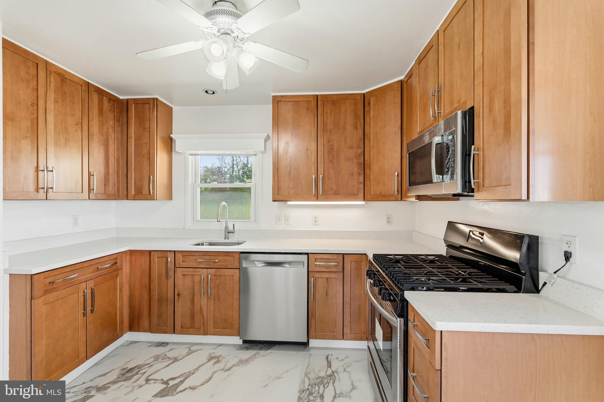 ROCKLAND - Residential