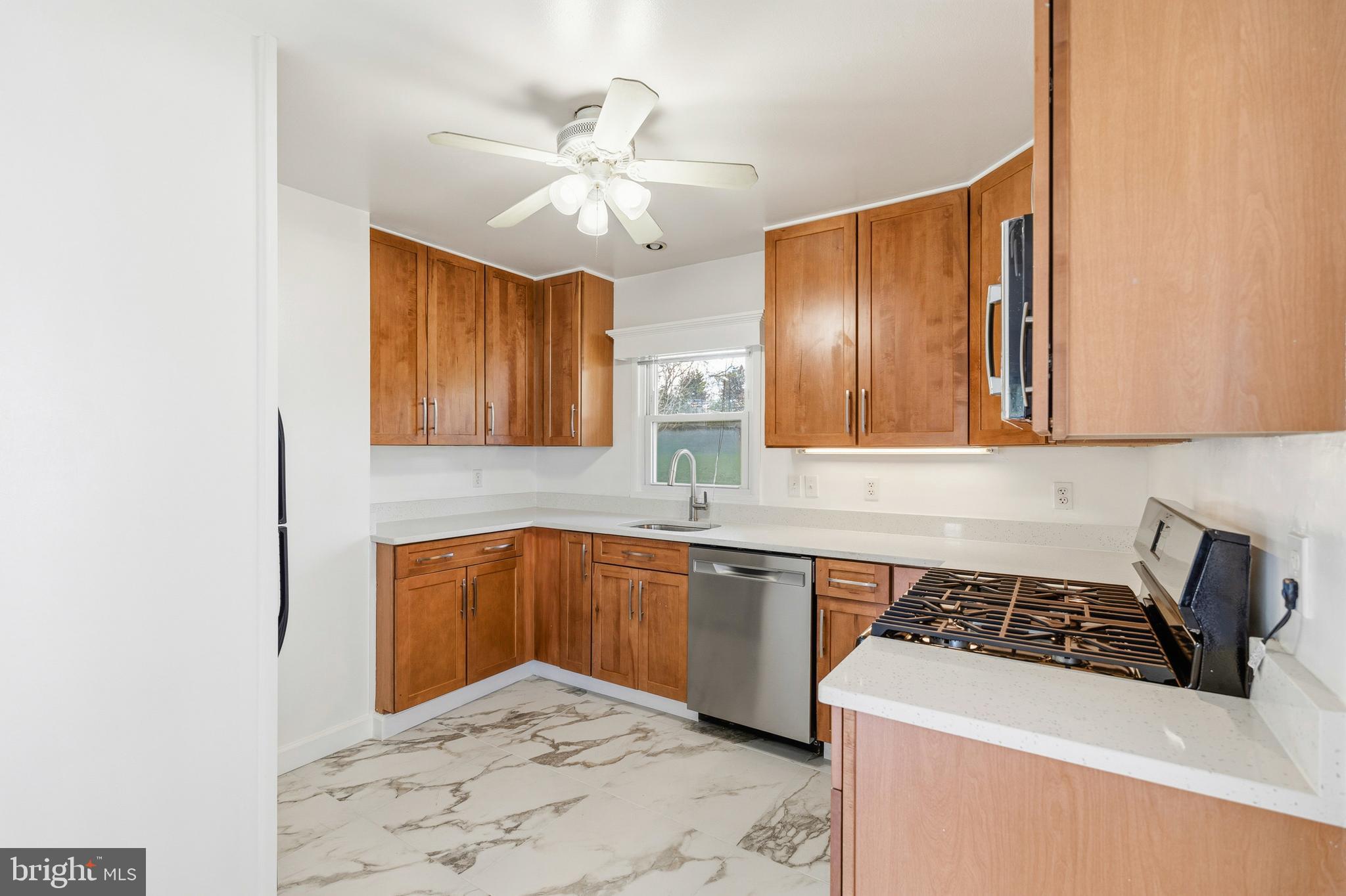 ROCKLAND - Residential