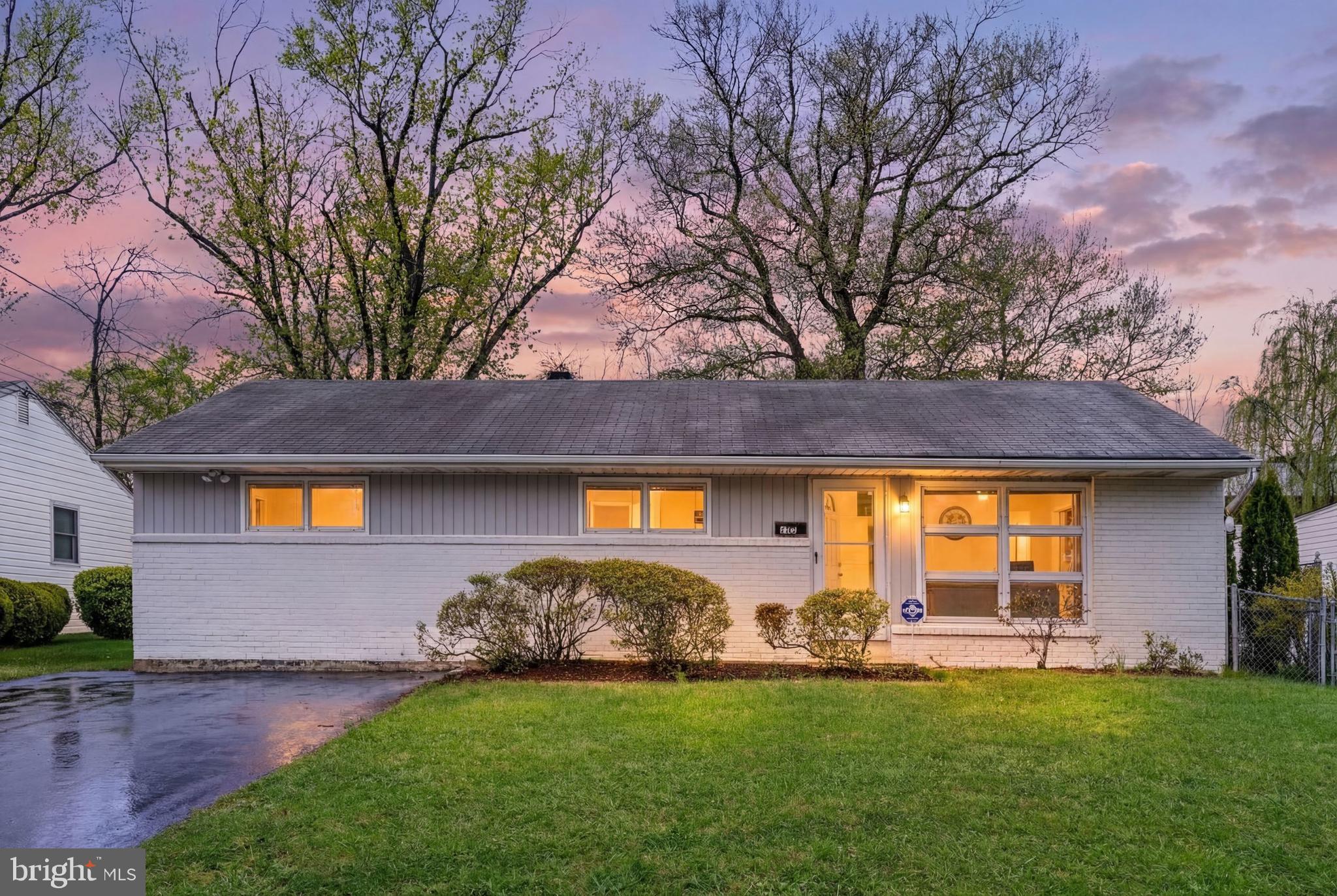 ROCKLAND - Residential