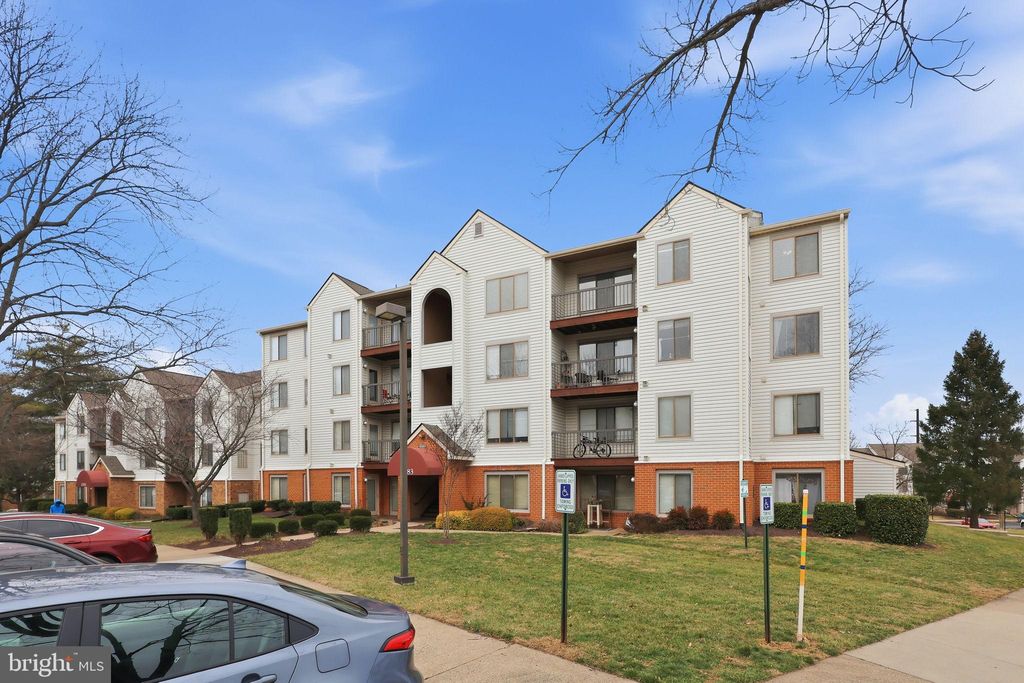 Photo of 8383 Buttress Lane #404, MANASSAS, VA 20110 (MLS # VAMN2010506)