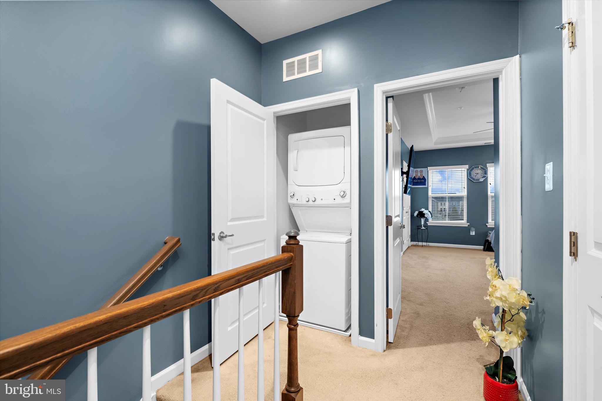 CREEKSIDE VILLAGE AT TANYARD SPRINGS - Residential