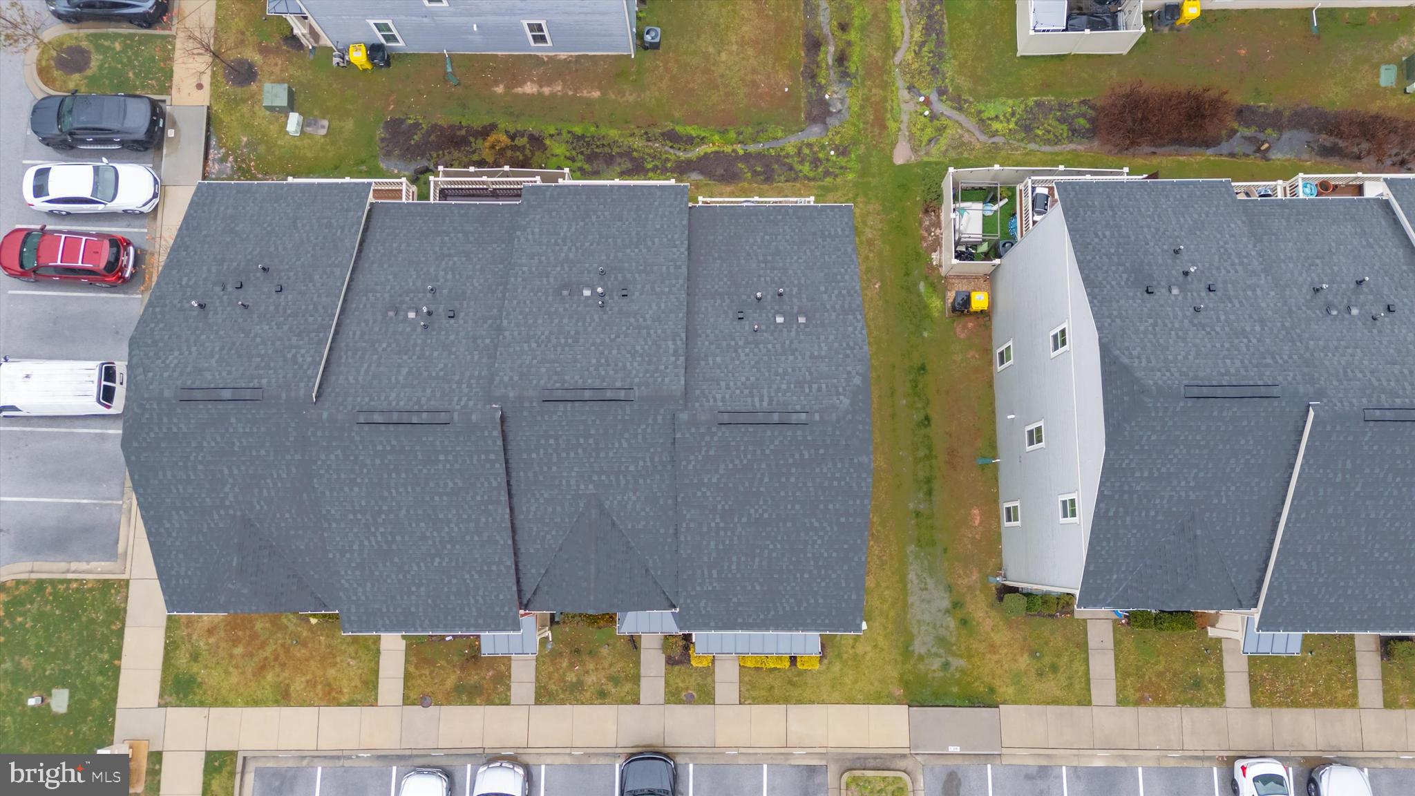 CREEKSIDE VILLAGE AT TANYARD SPRINGS - Residential