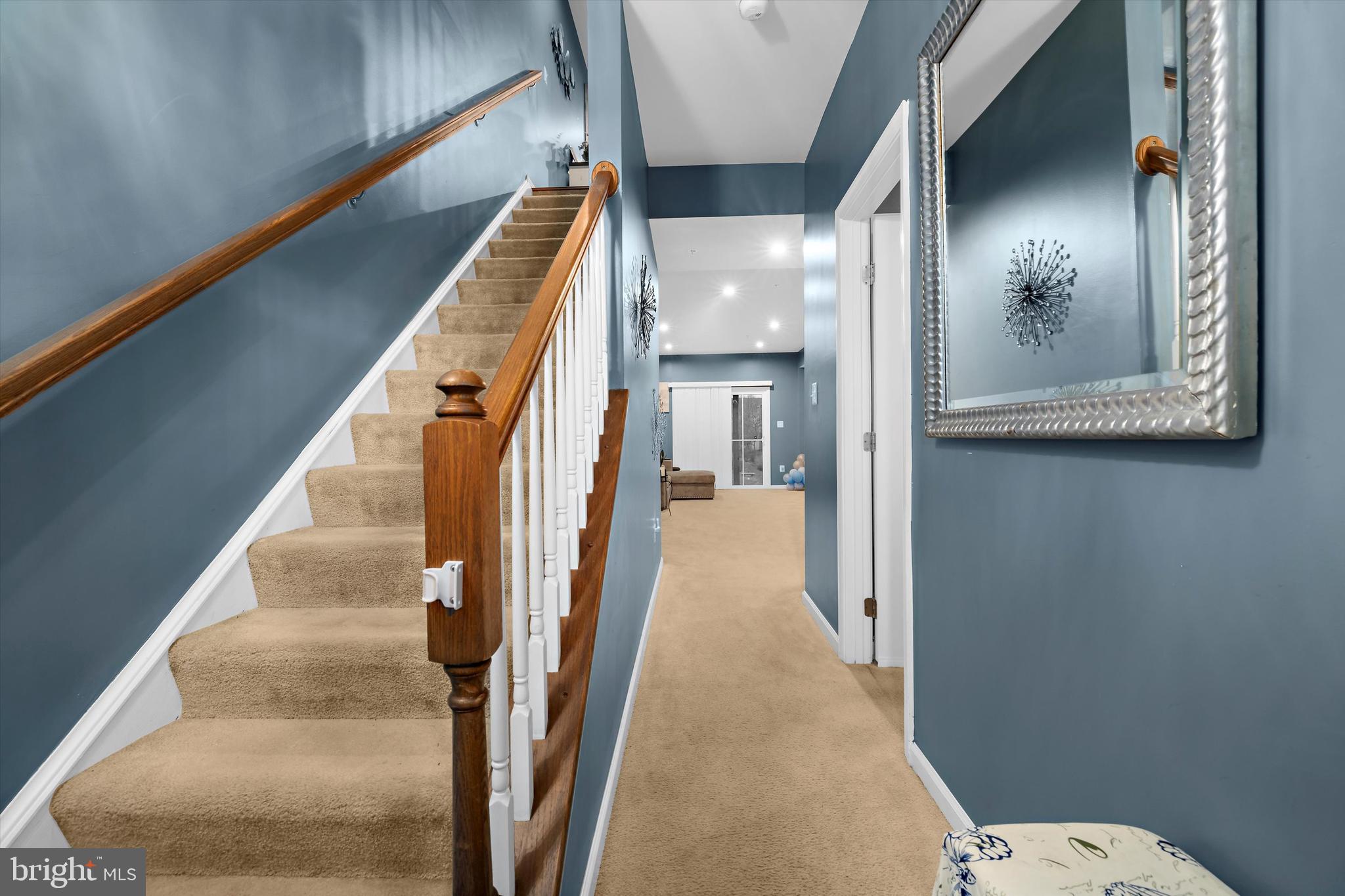 CREEKSIDE VILLAGE AT TANYARD SPRINGS - Residential