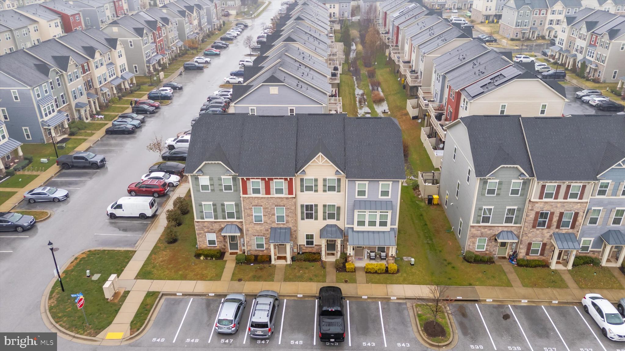 CREEKSIDE VILLAGE AT TANYARD SPRINGS - Residential