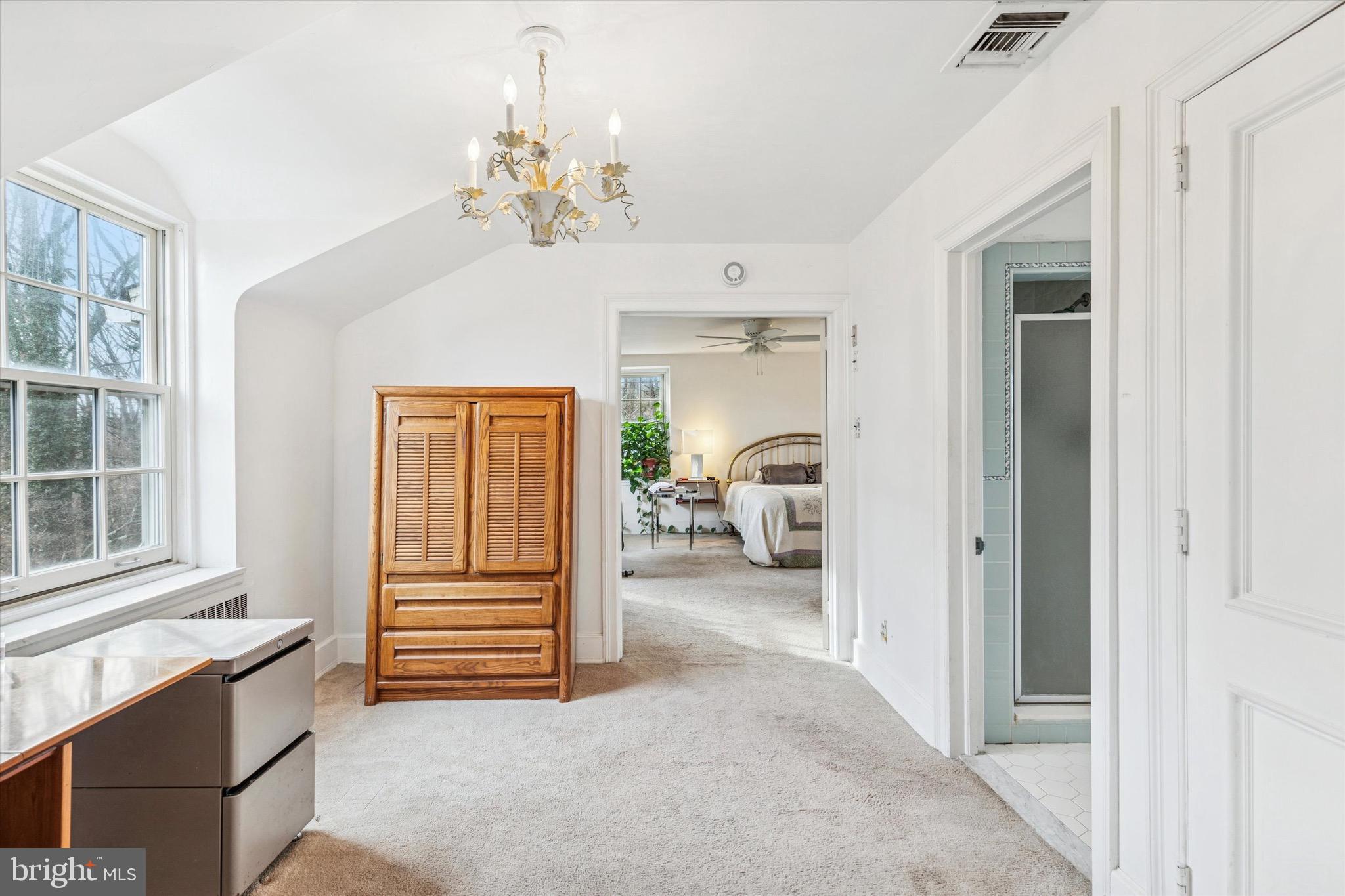 LAFAYETTE HILL - Residential