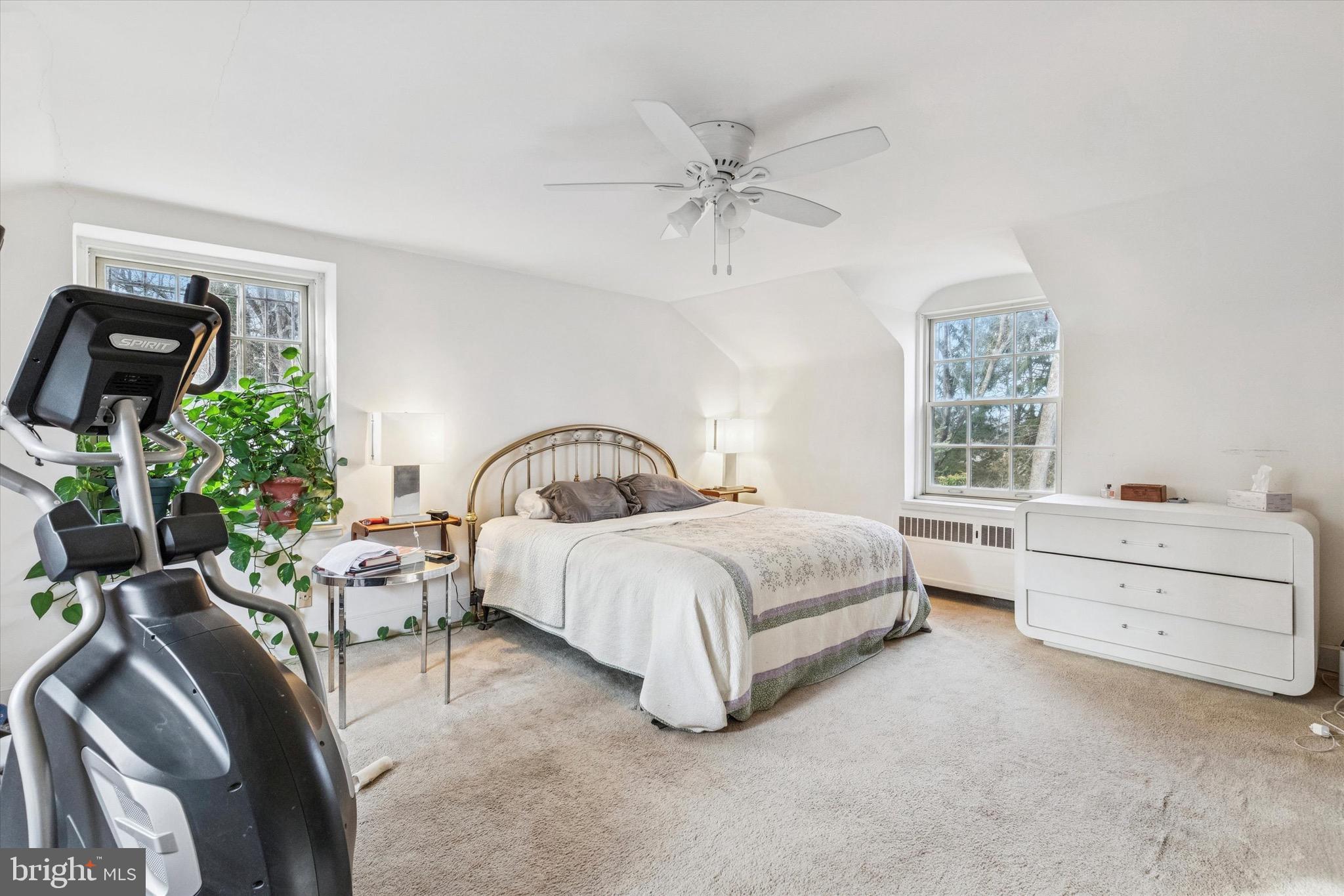 LAFAYETTE HILL - Residential