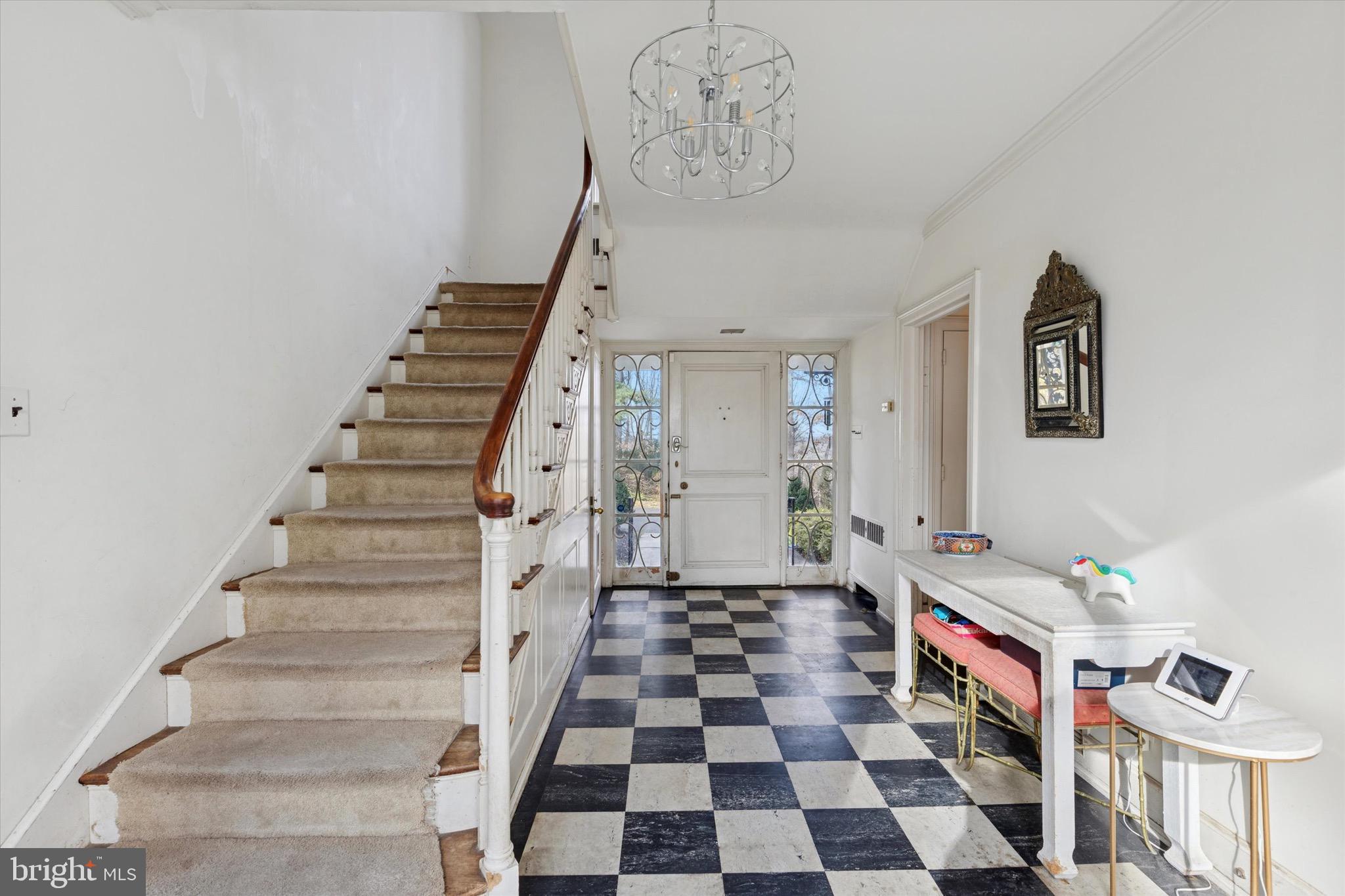 LAFAYETTE HILL - Residential