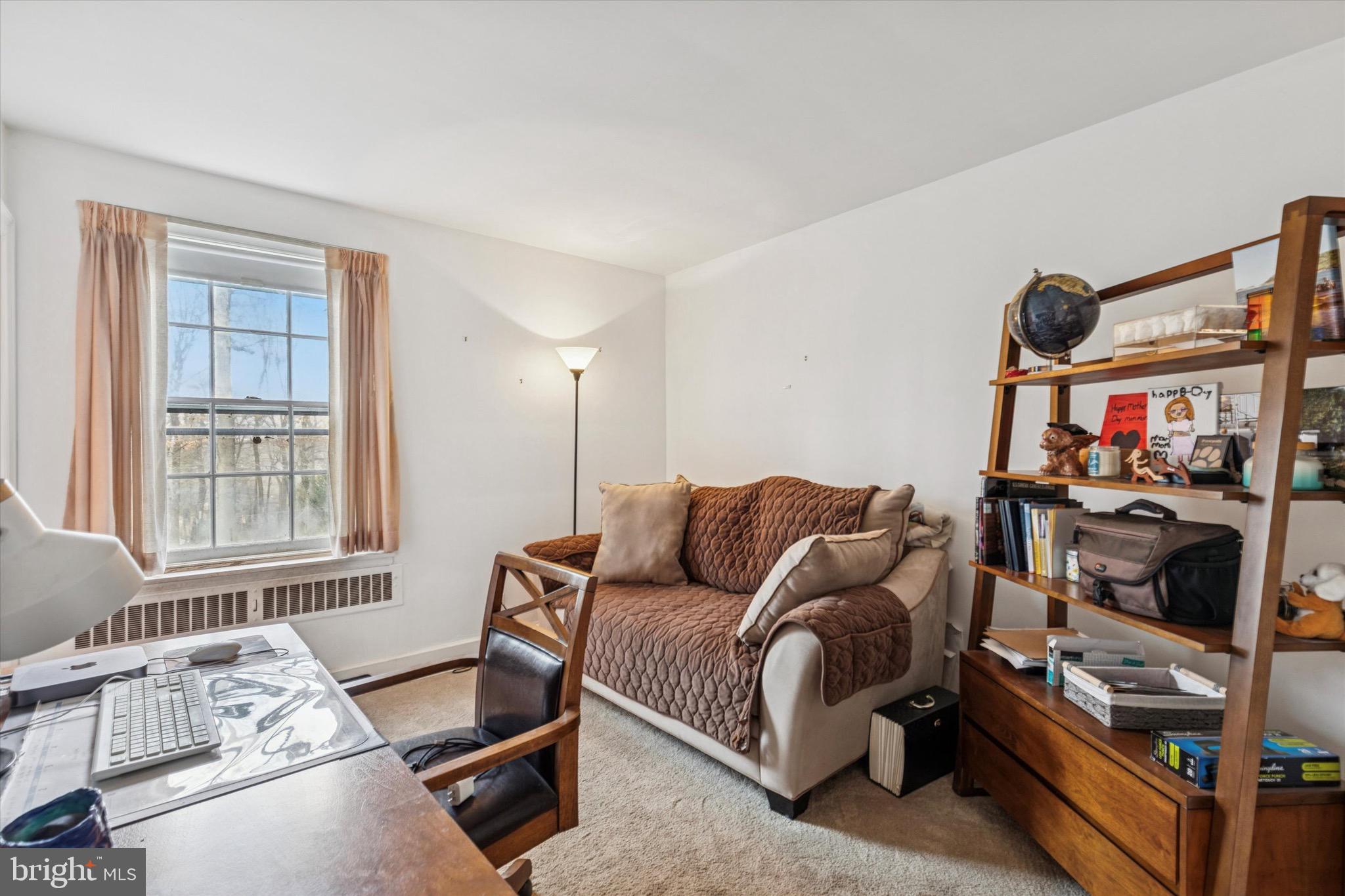 LAFAYETTE HILL - Residential