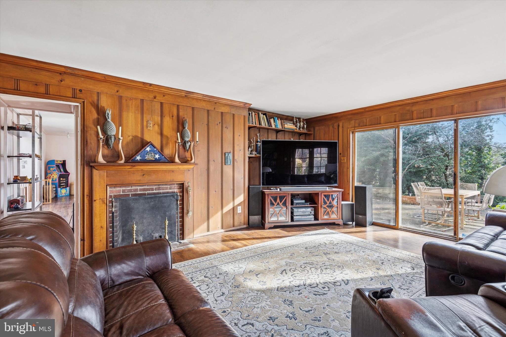 LAFAYETTE HILL - Residential