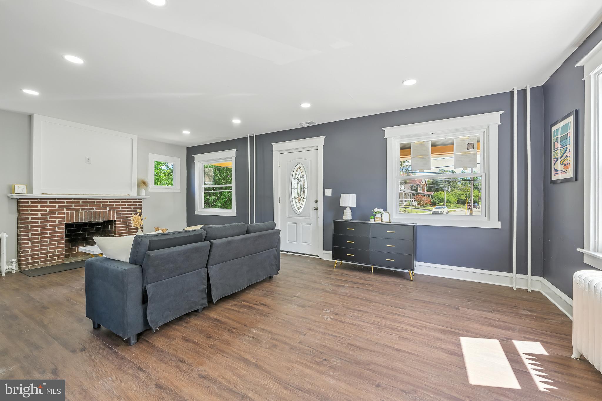 FOLSOM - Residential