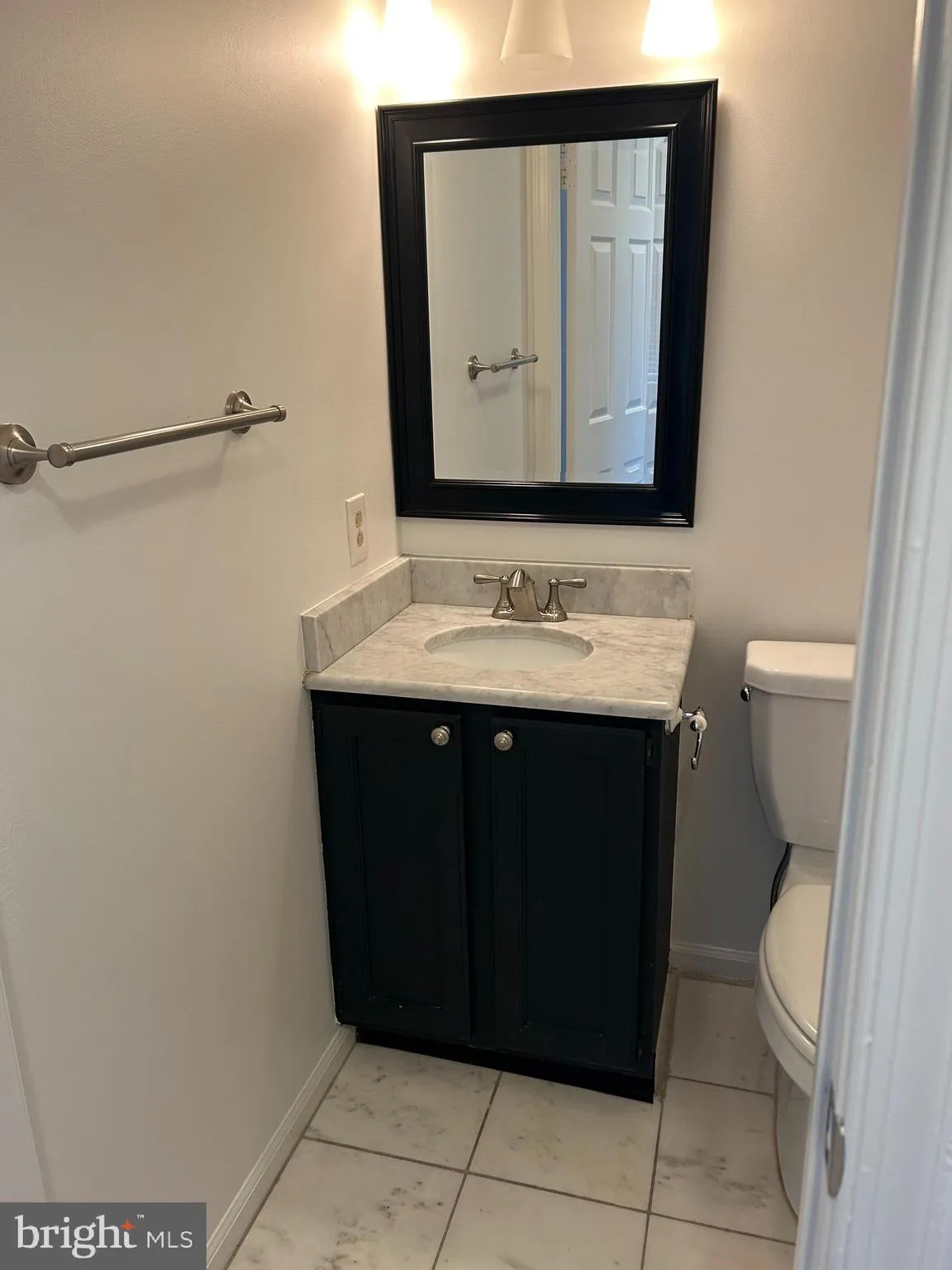 Glen Mills, Pennsylvania 19342, United States, 2 Bedrooms Bedrooms, ,3 BathroomsBathrooms,Residential,Active,246996