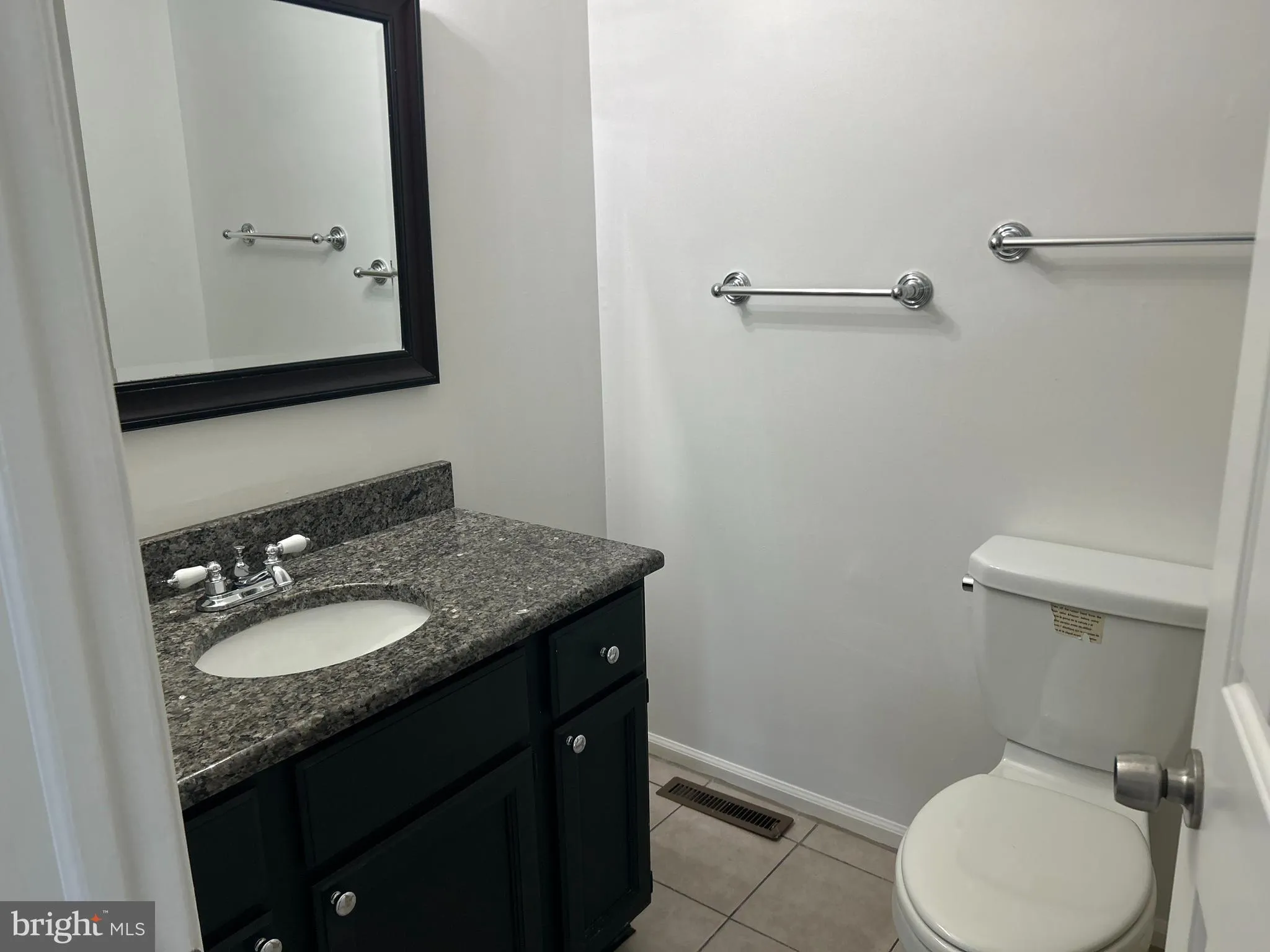 Glen Mills, Pennsylvania 19342, United States, 2 Bedrooms Bedrooms, ,3 BathroomsBathrooms,Residential,Active,246996