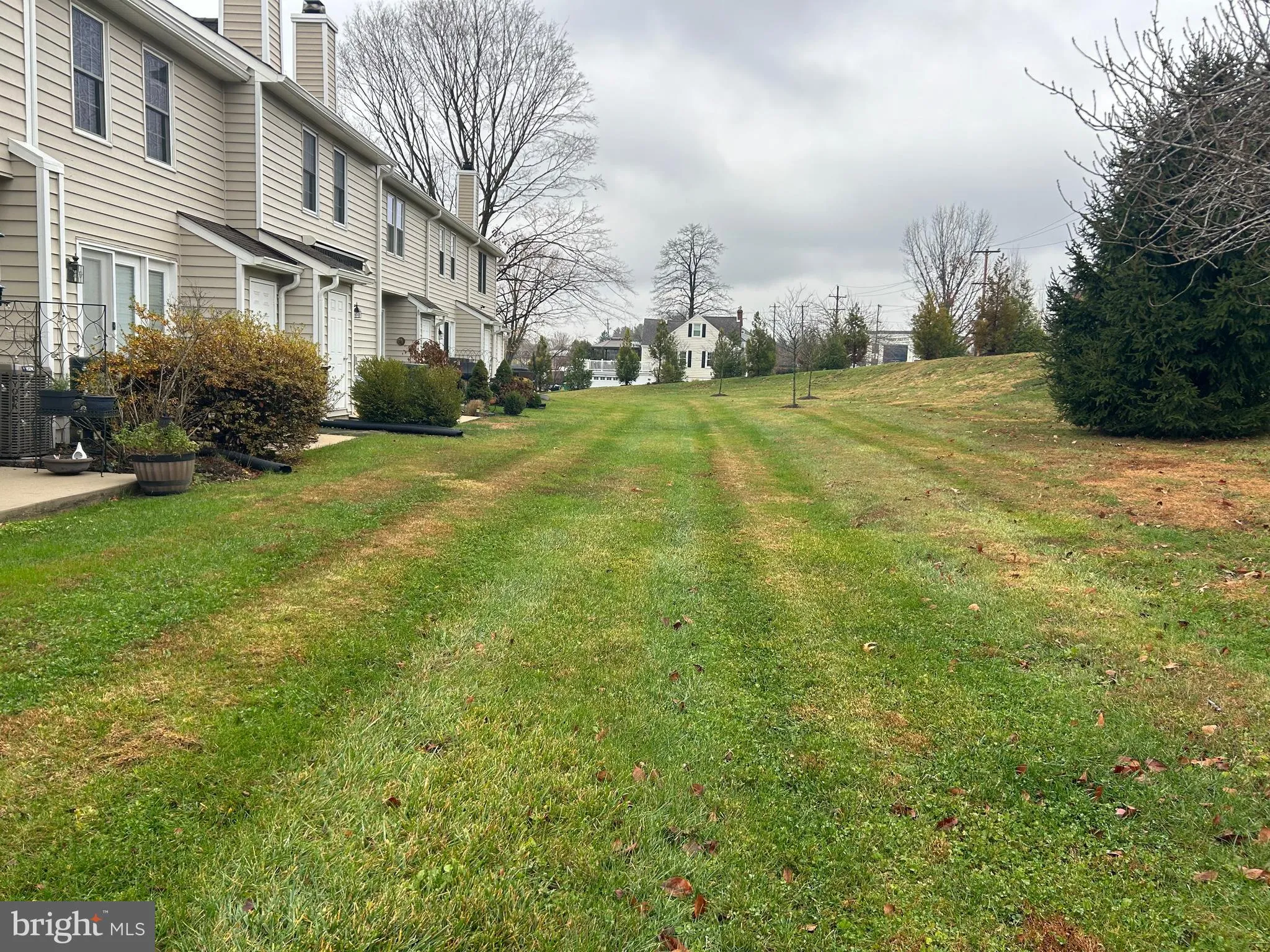 Glen Mills, Pennsylvania 19342, United States, 2 Bedrooms Bedrooms, ,3 BathroomsBathrooms,Residential,Active,246996