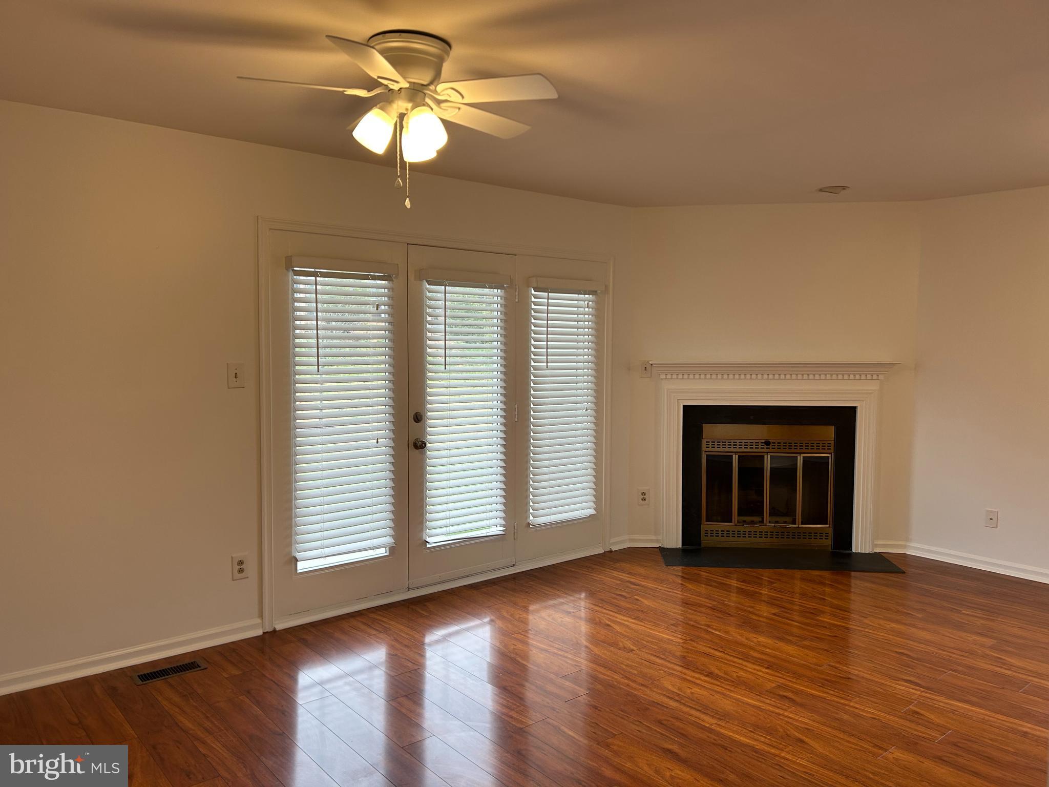 SPRINGHILL FARM - Residential Lease