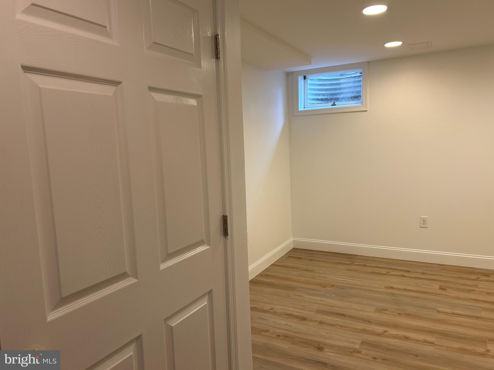 SPRINGHILL FARM - Residential Lease