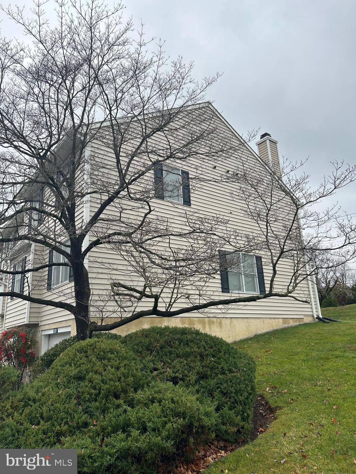 SPRINGHILL FARM - Residential Lease