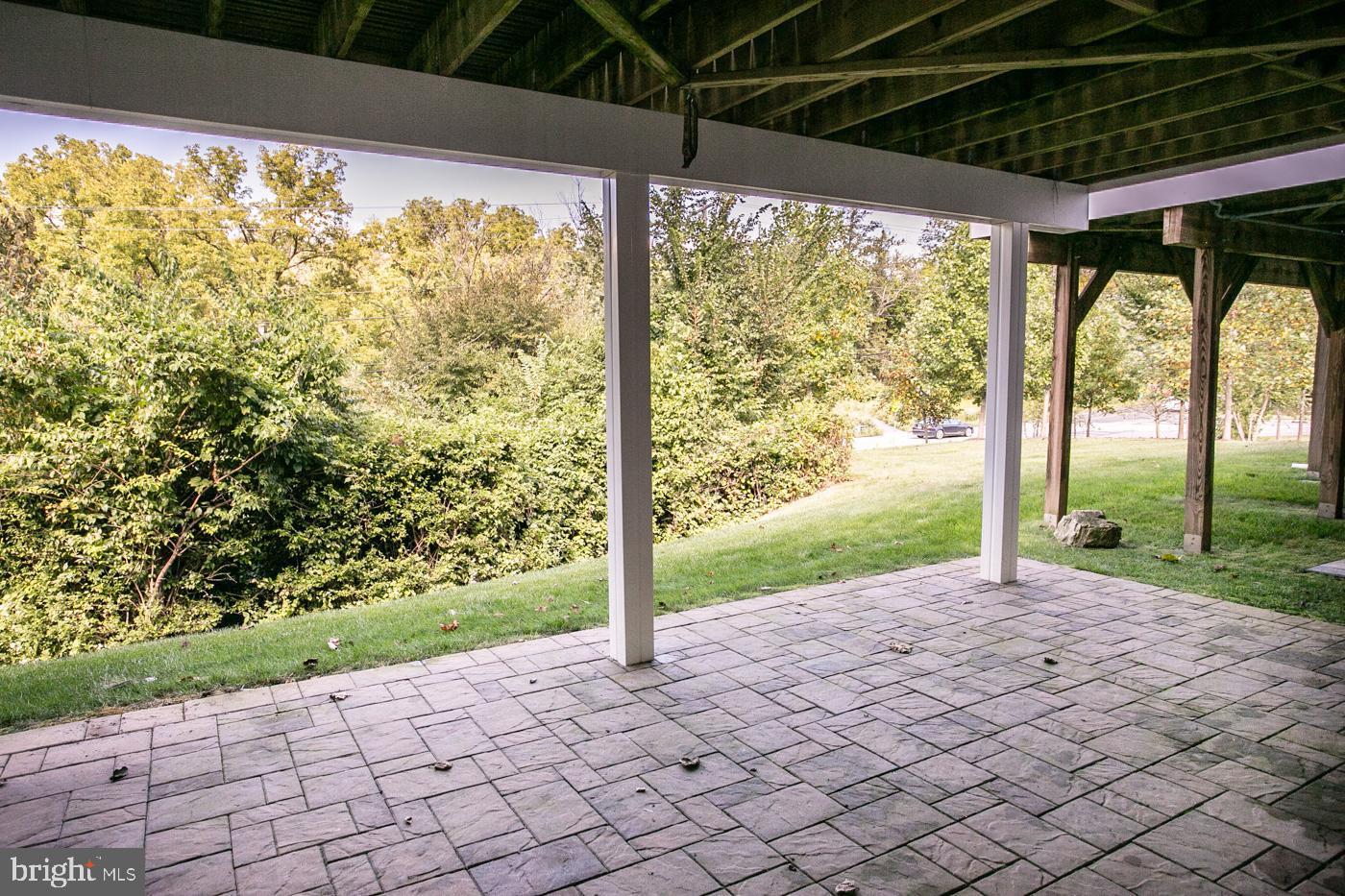 SPRINGFIELD MANOR - Residential