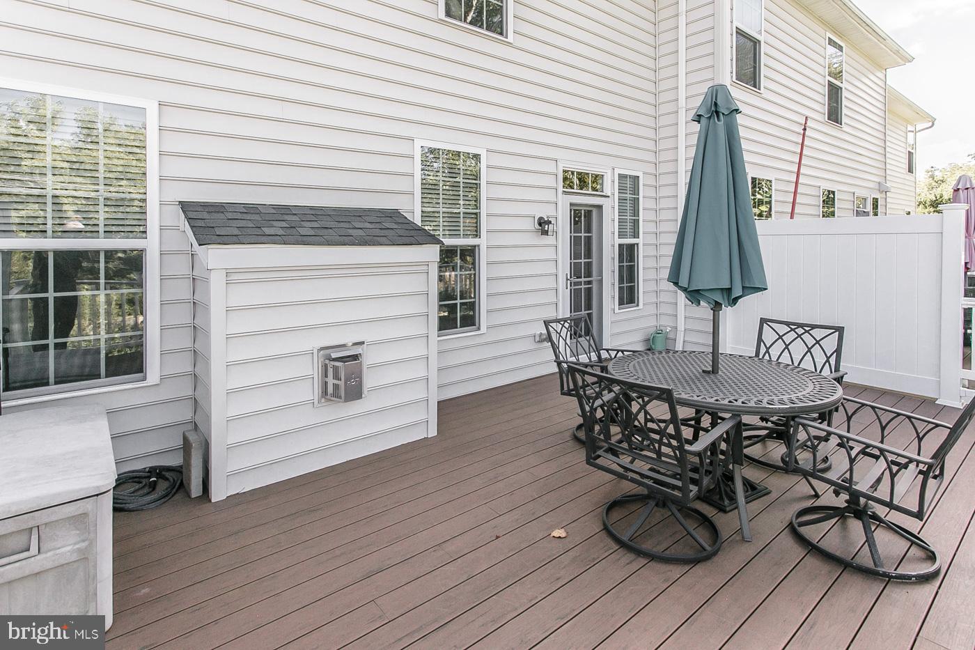 SPRINGFIELD MANOR - Residential