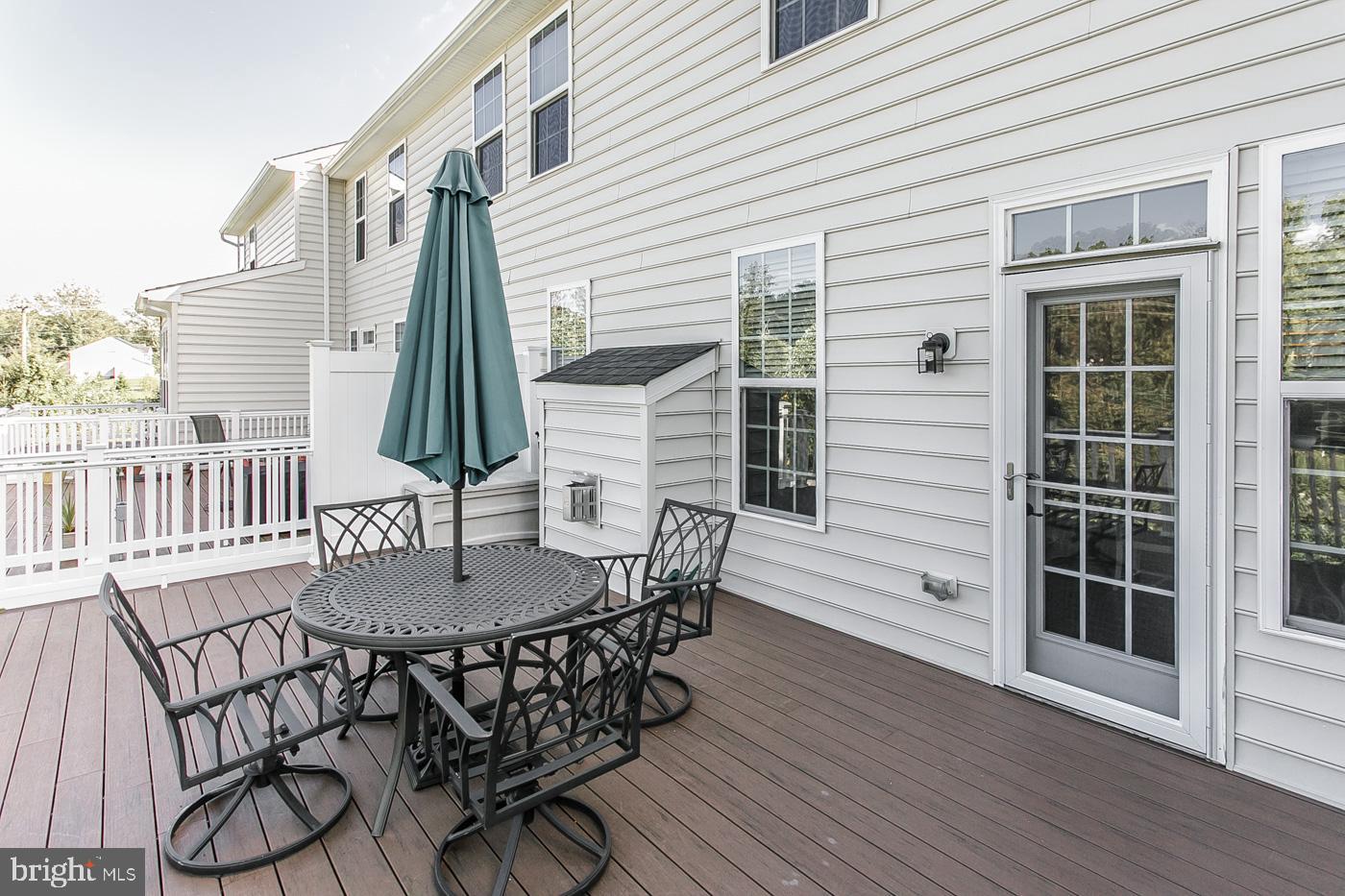 SPRINGFIELD MANOR - Residential