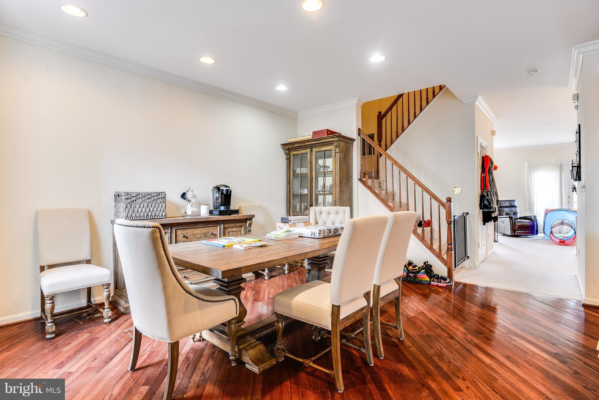 KINGSTOWNE - Residential