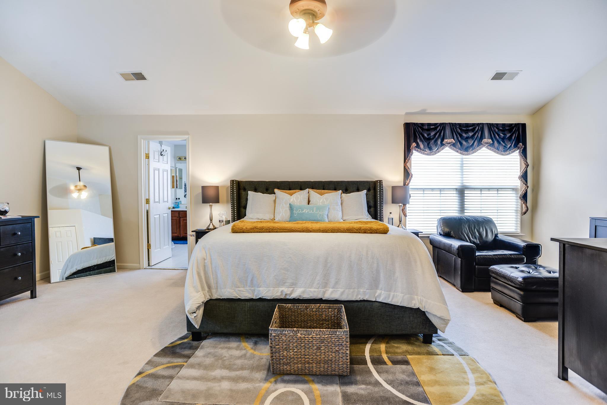 KINGSTOWNE - Residential