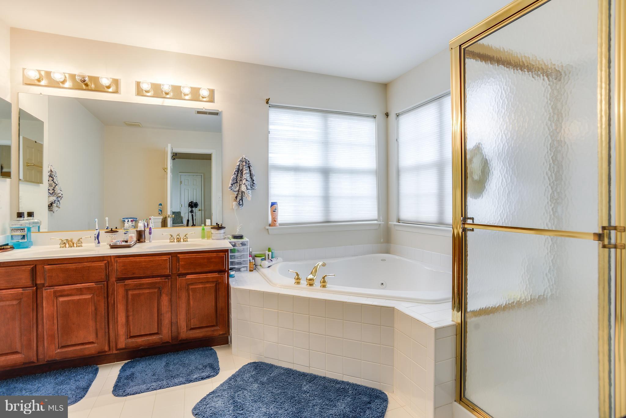 KINGSTOWNE - Residential