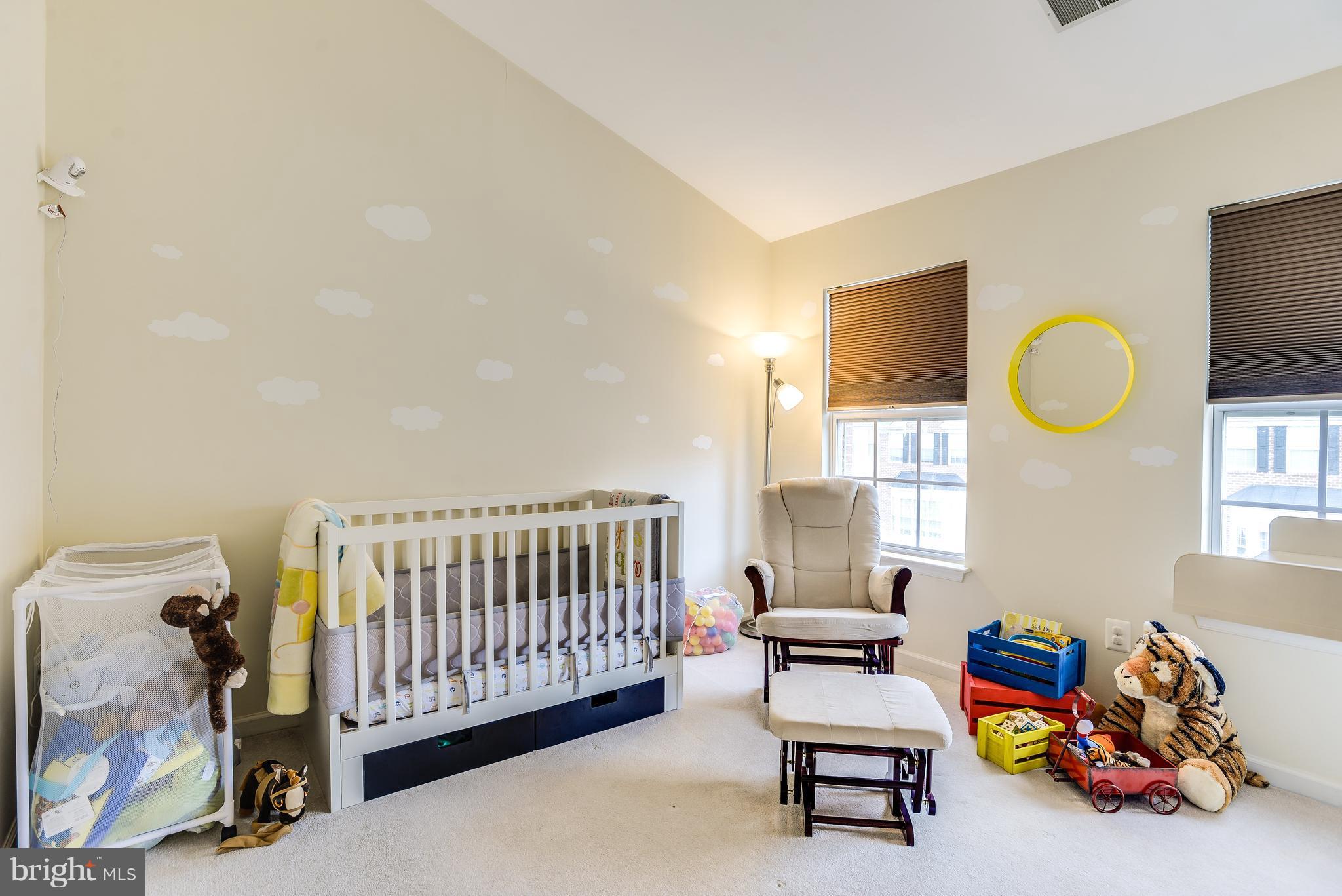 KINGSTOWNE - Residential