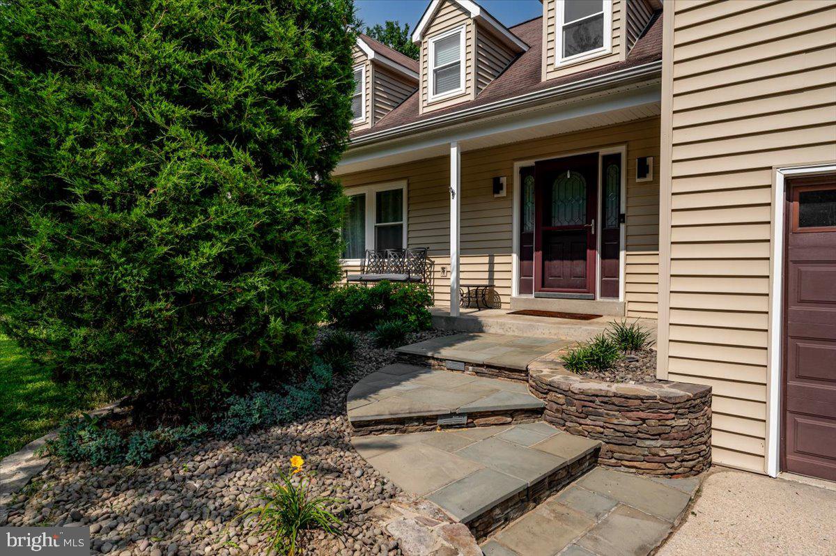 7403 OLD CHAPEL DRIVE