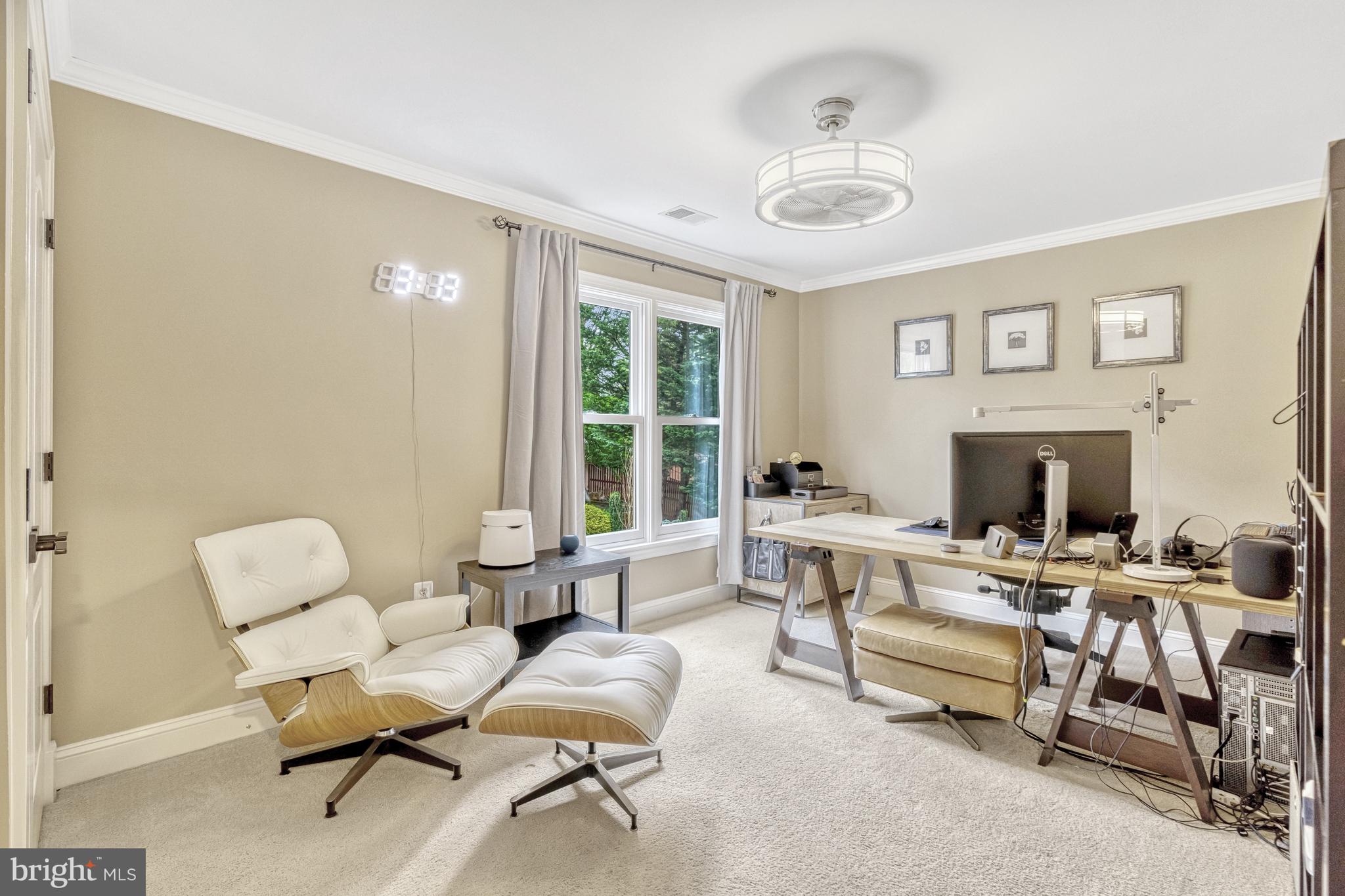 OAKTON GROVE - Residential Lease