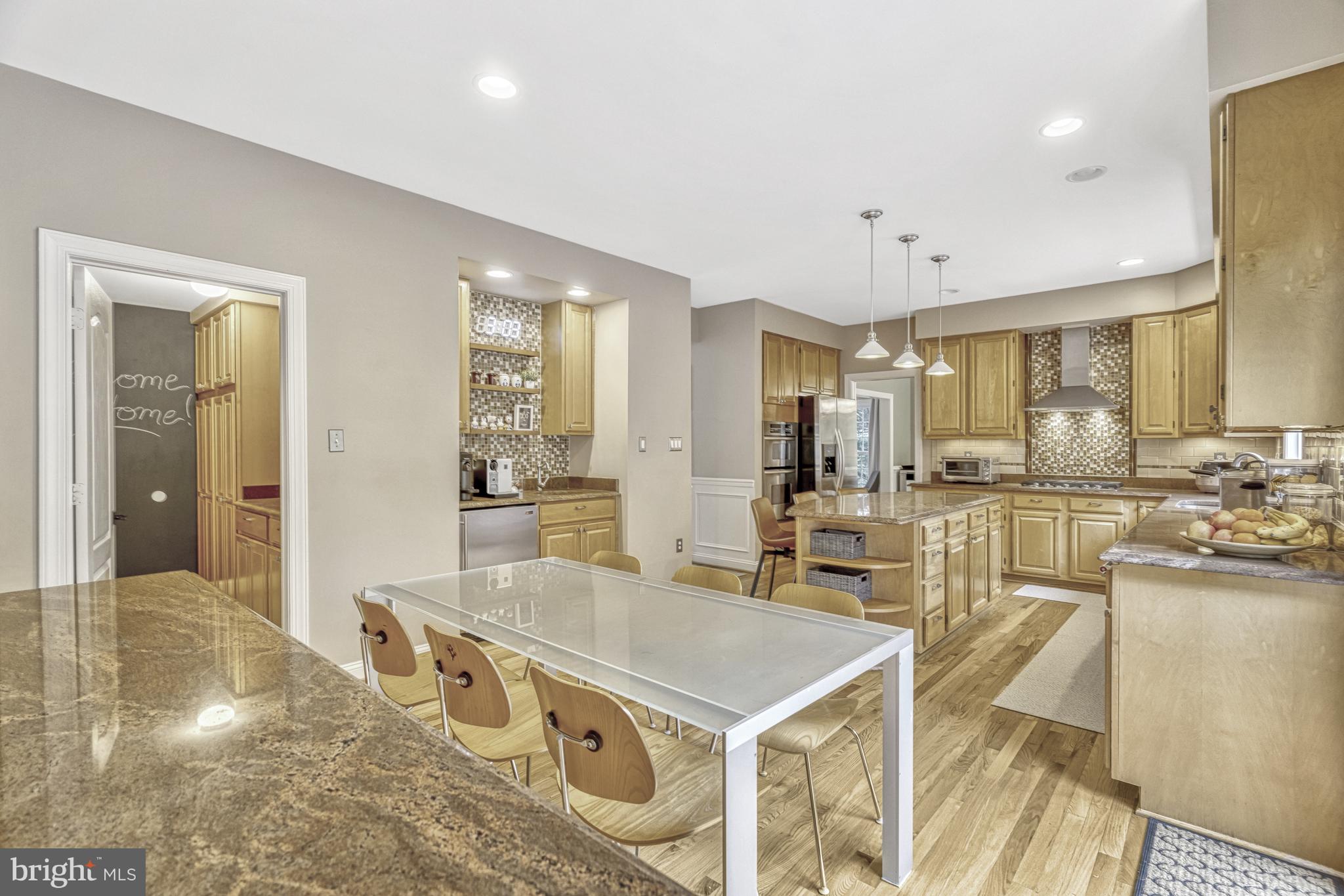 OAKTON GROVE - Residential Lease