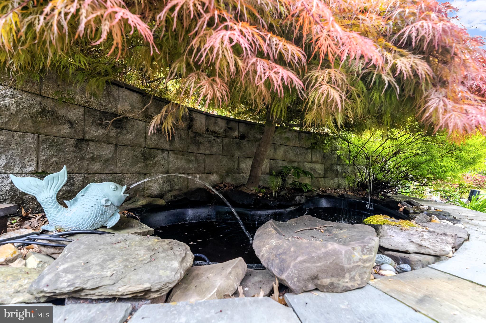 OAKTON GROVE - Residential Lease