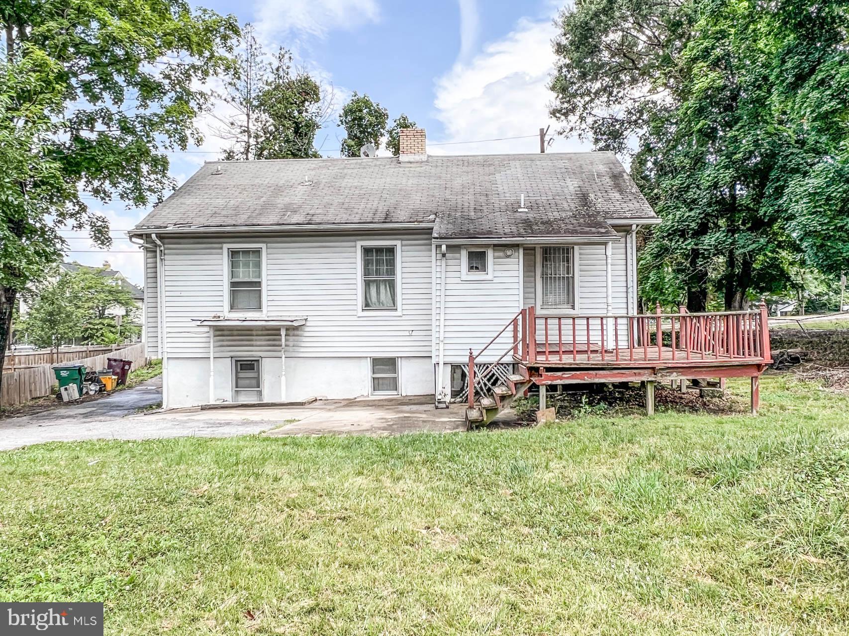 RIVERDALE PARK - Residential