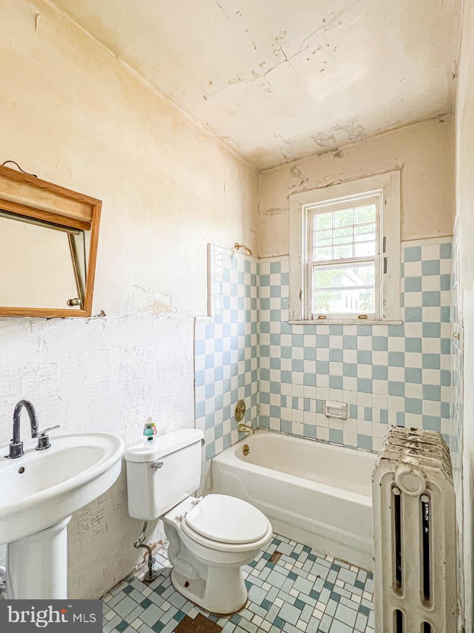 RIVERDALE PARK - Residential