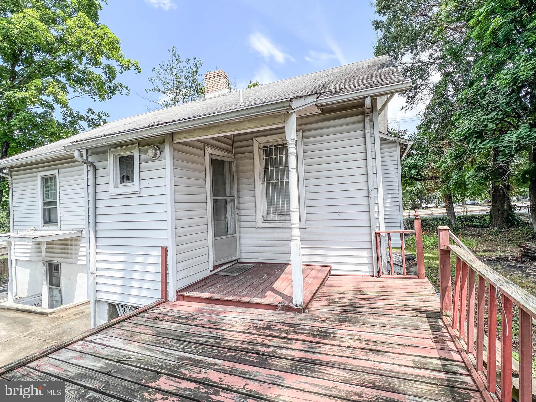 RIVERDALE PARK - Residential