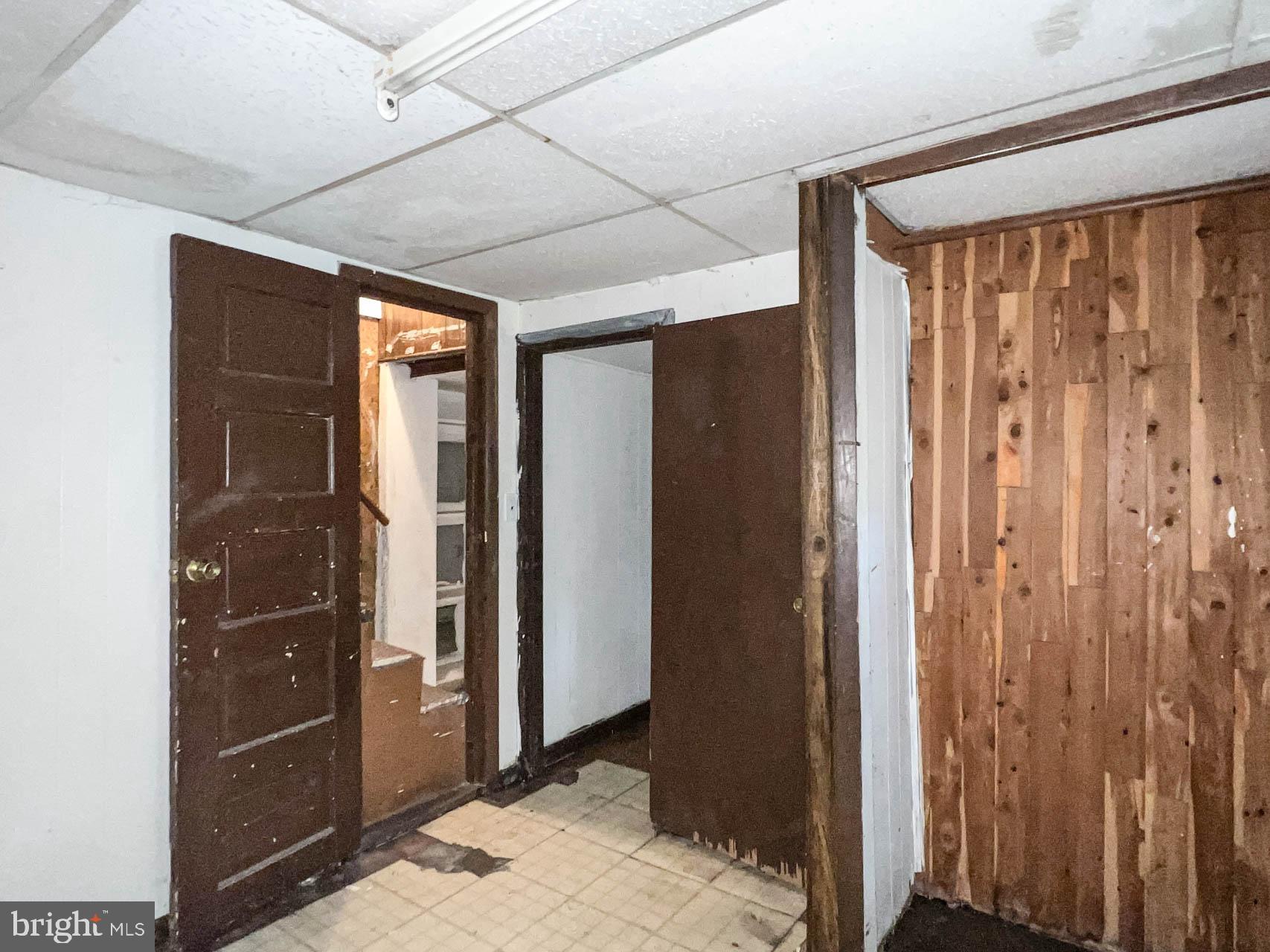 RIVERDALE PARK - Residential