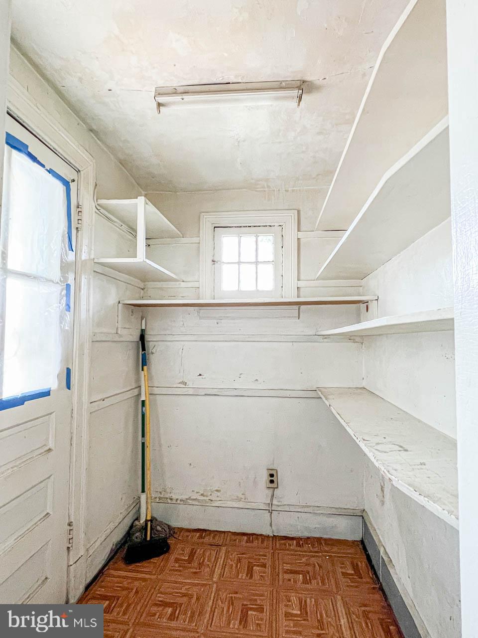 RIVERDALE PARK - Residential