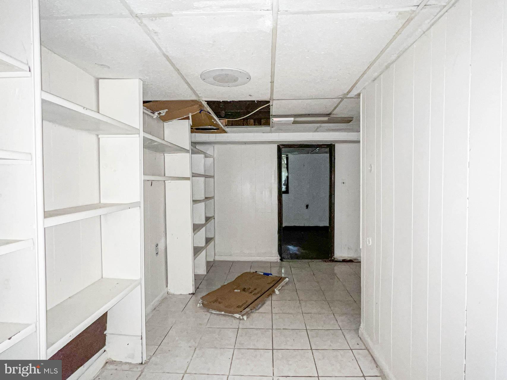 RIVERDALE PARK - Residential