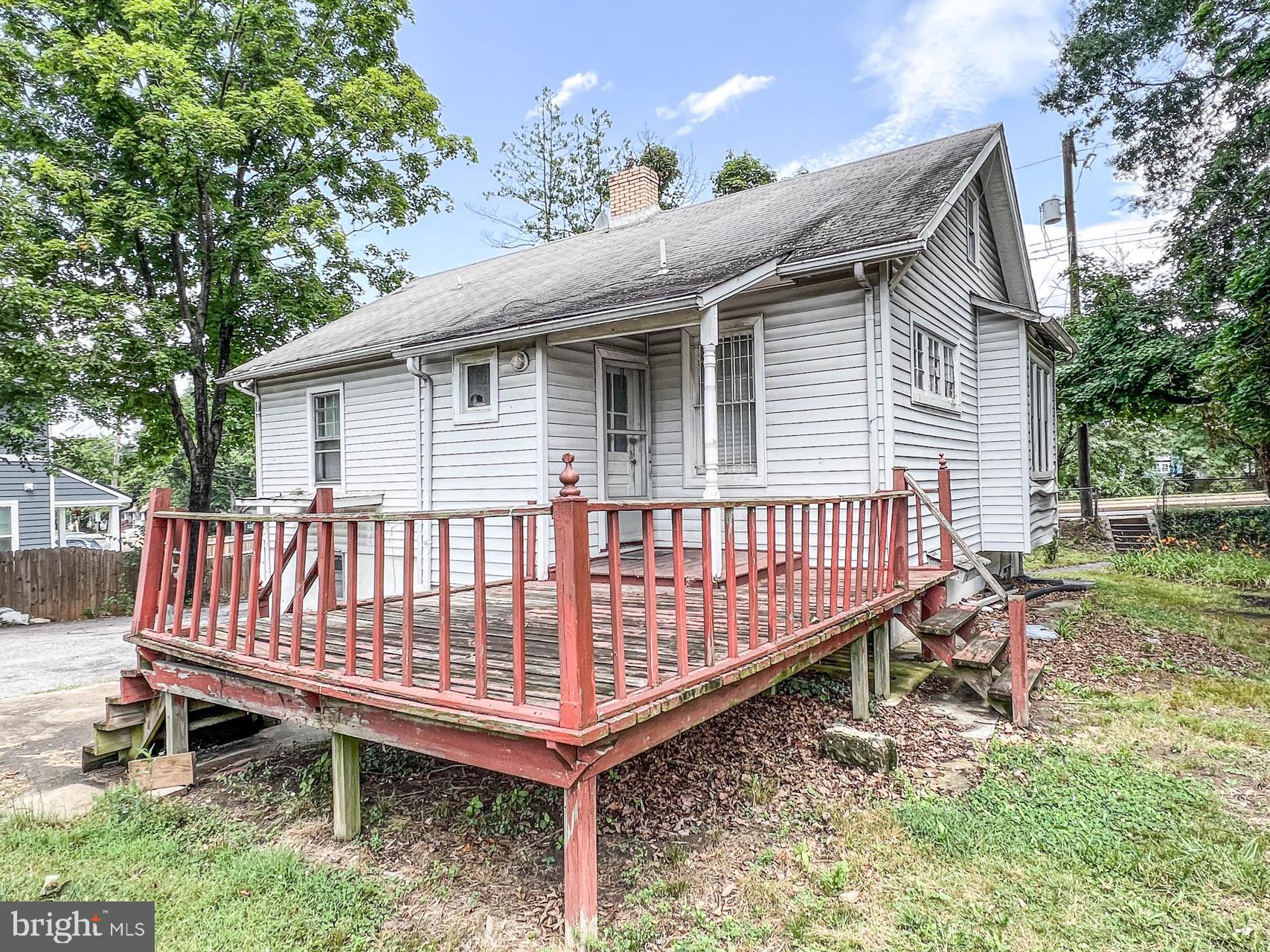 RIVERDALE PARK - Residential