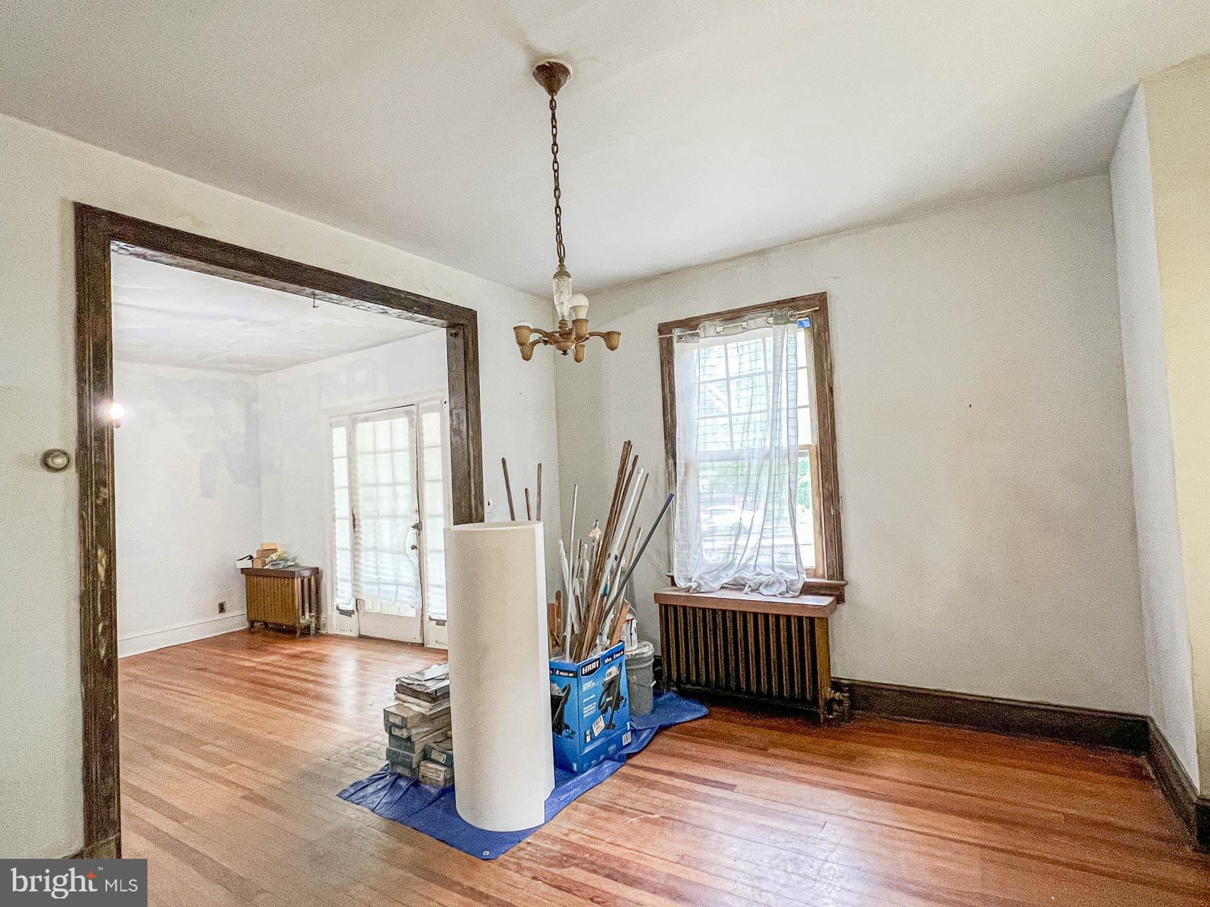 RIVERDALE PARK - Residential