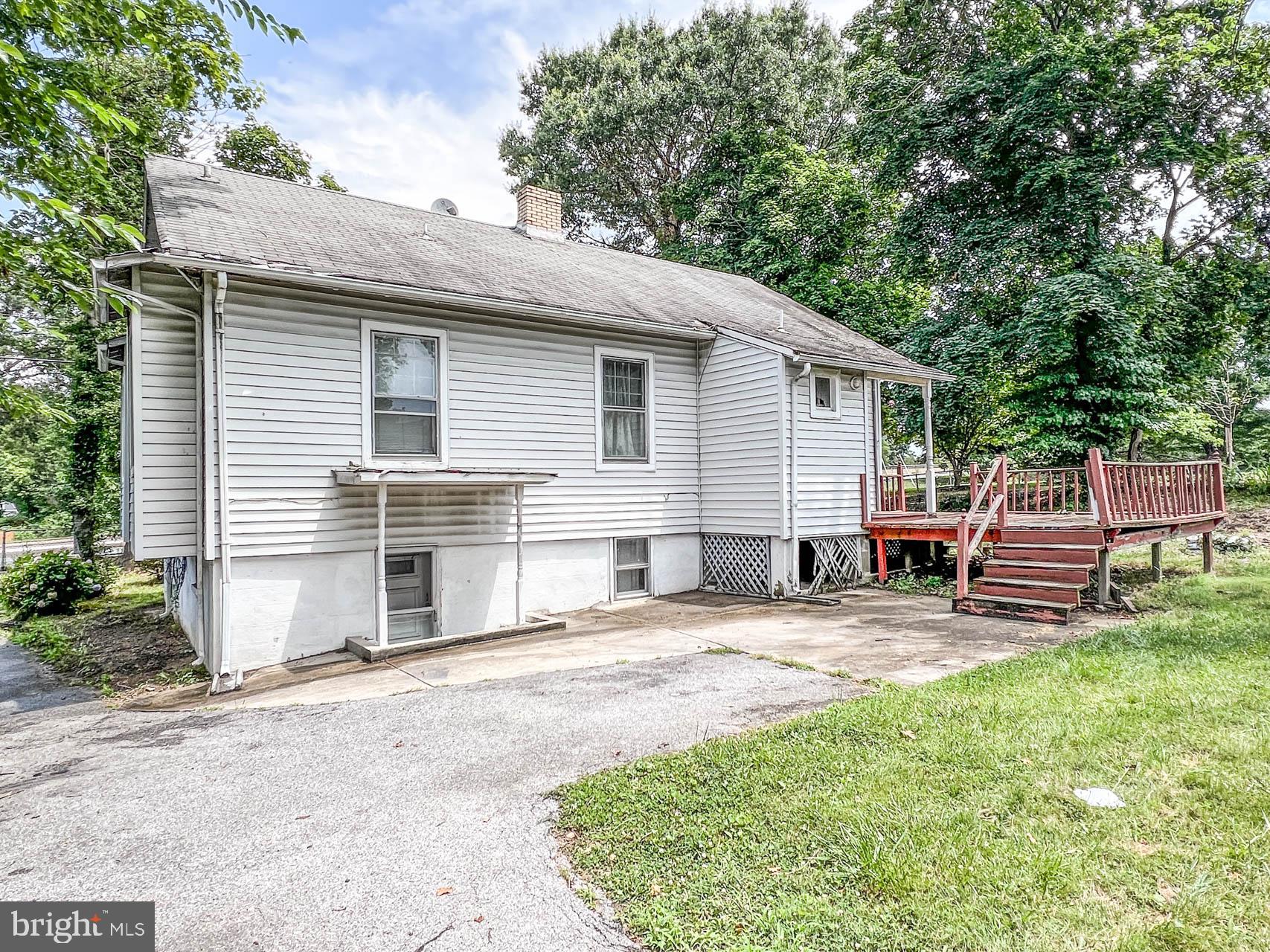 RIVERDALE PARK - Residential