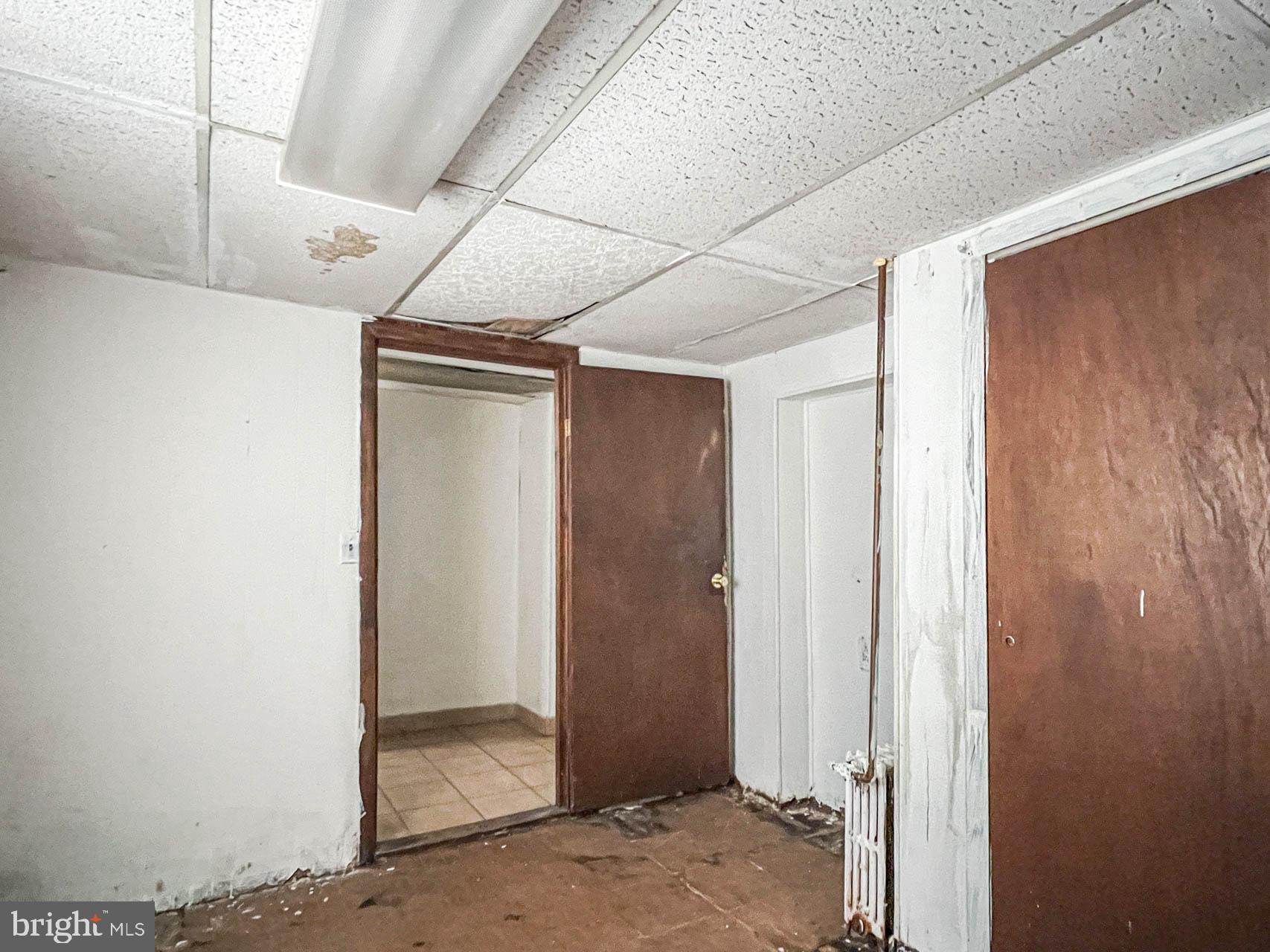 RIVERDALE PARK - Residential