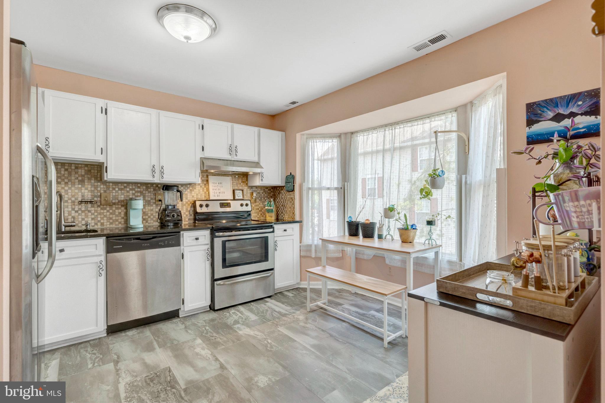 4077 WEEPING WILLOW COURT 136E
