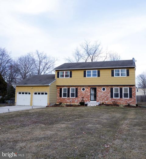 4 BLUE RIDGE DRIVE EWING NJ 08638