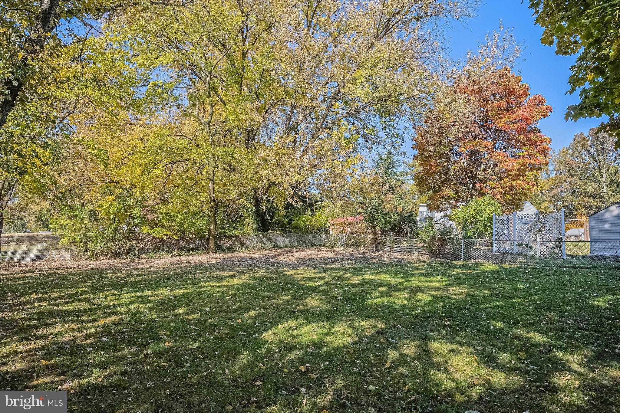 FEATHERSTONE TERRACE - Residential