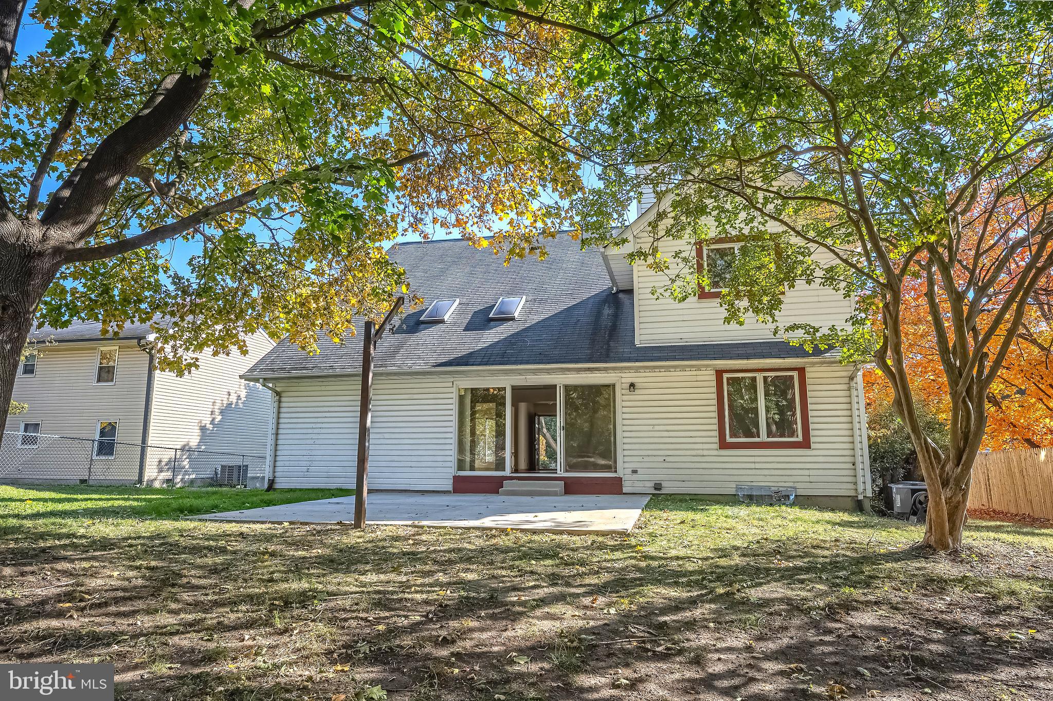 FEATHERSTONE TERRACE - Residential