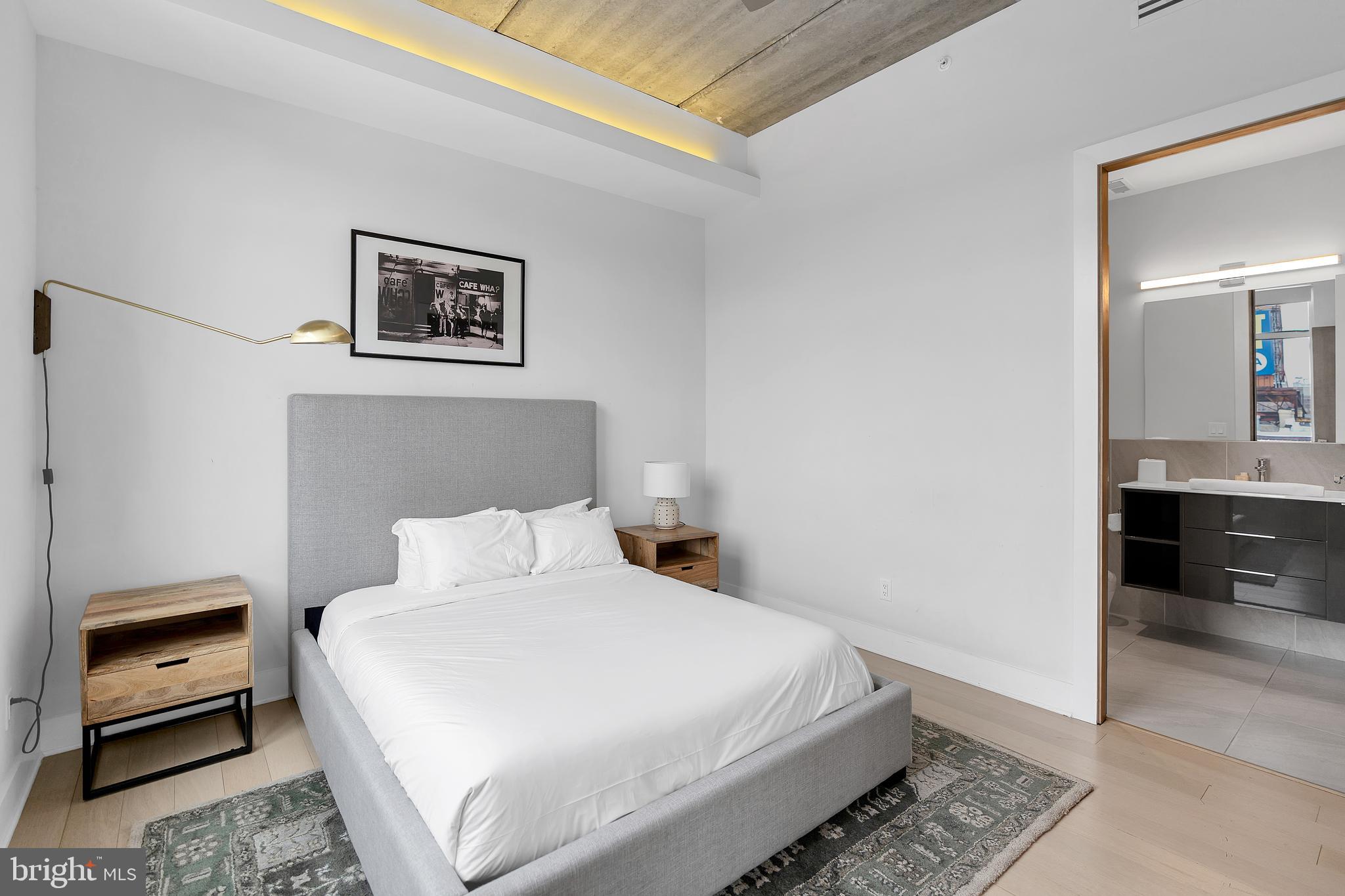 OLD CITY - Residential Lease