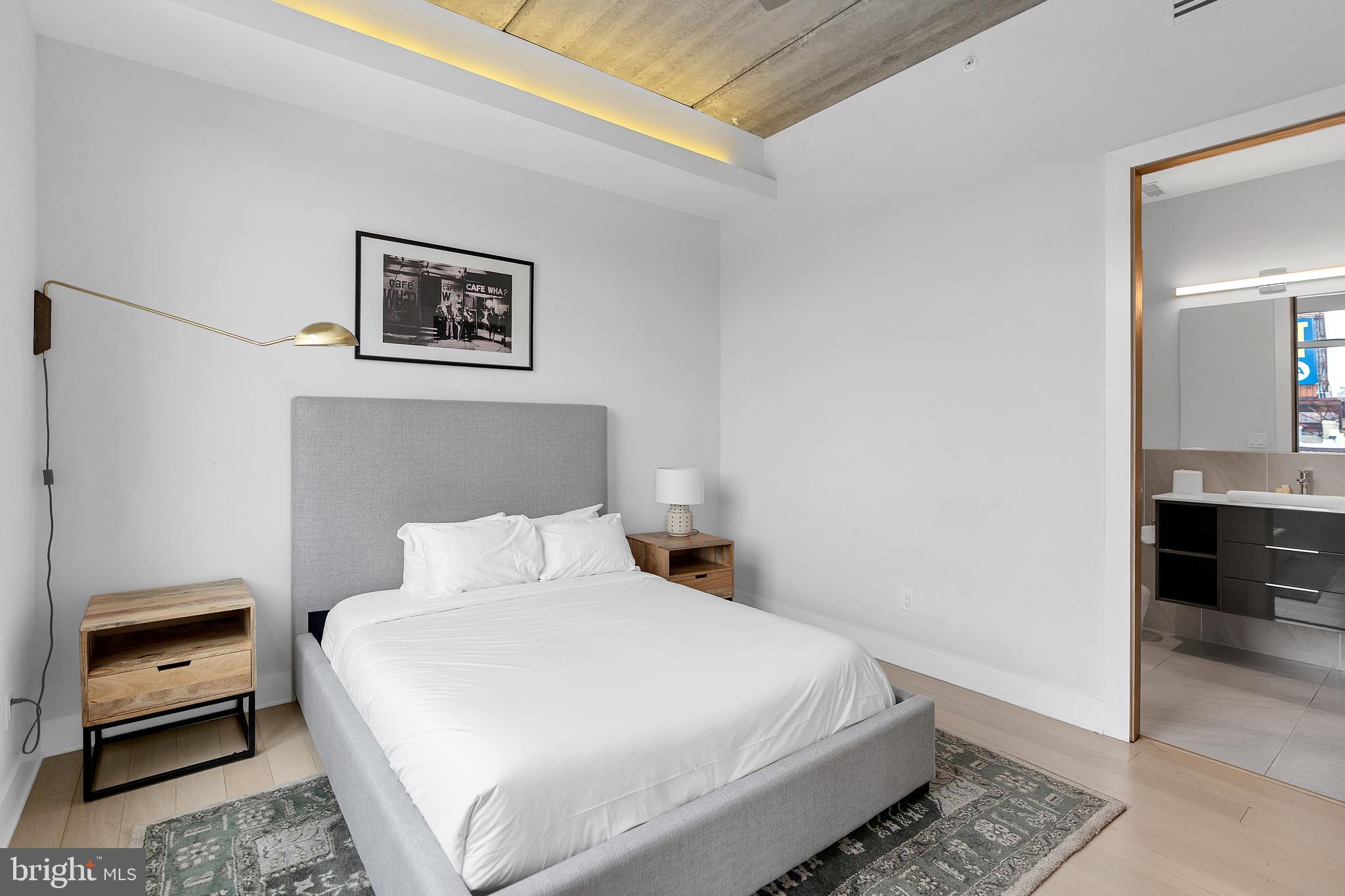 OLD CITY - Residential Lease