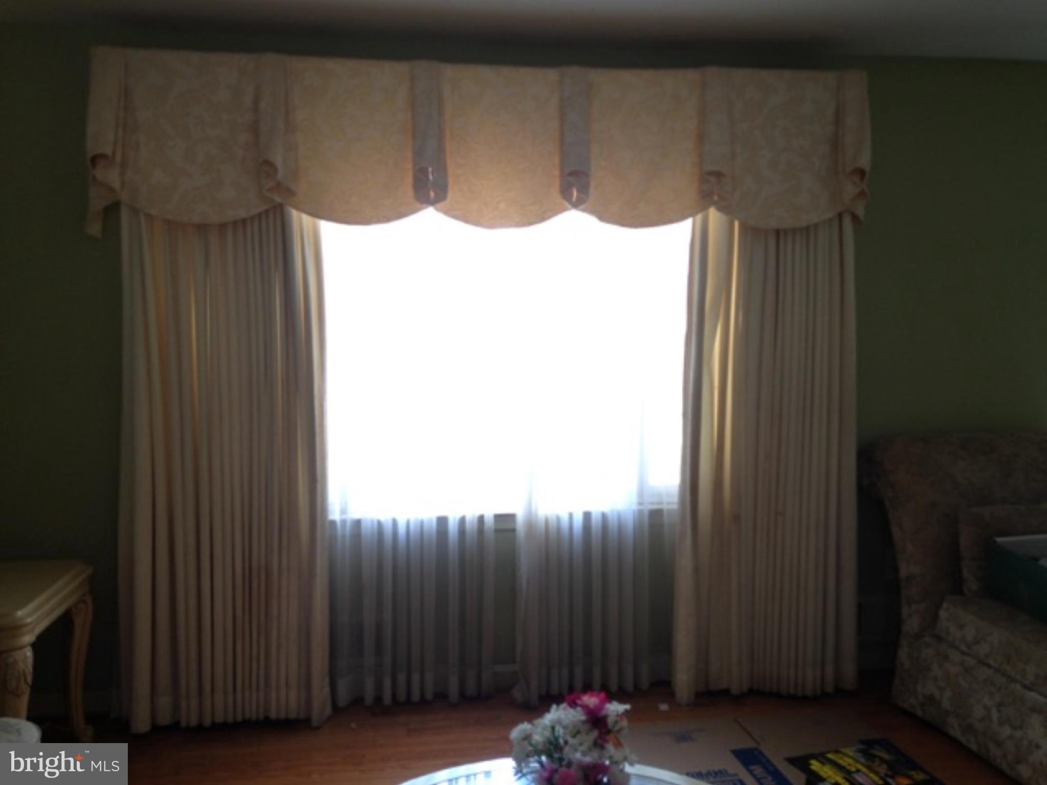 MELLWOOD HILLS - Farm